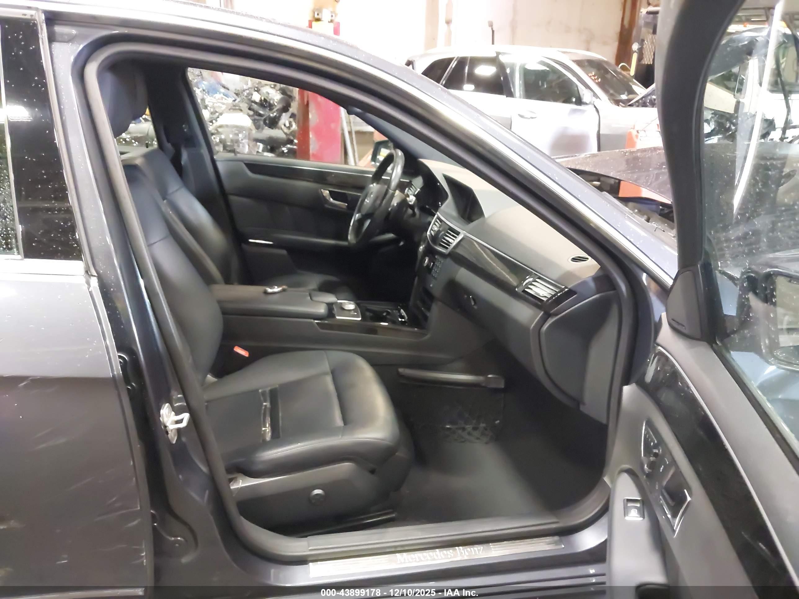 MERCEDES-BENZ E image 5