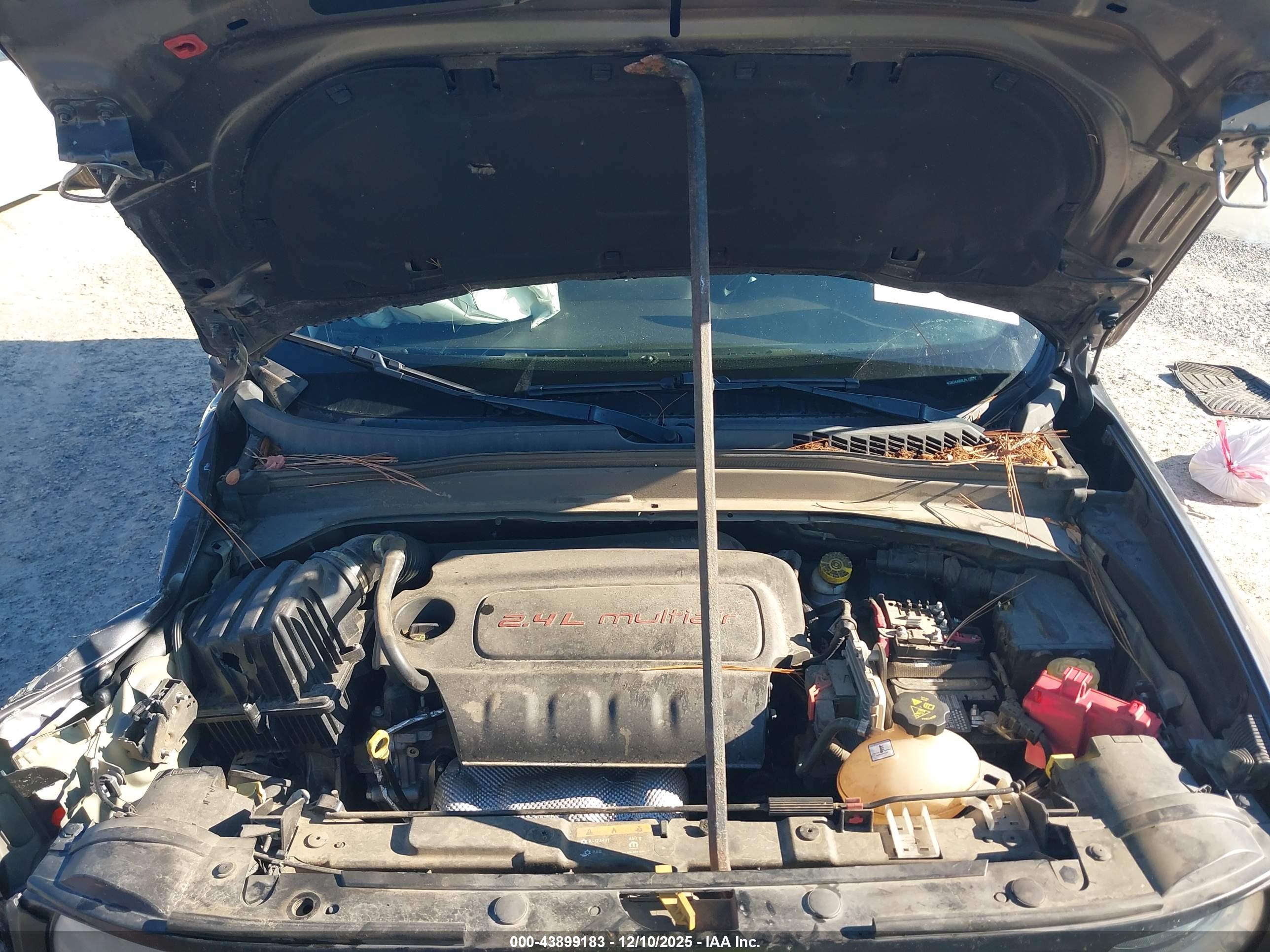 JEEP RENEGADE image 10