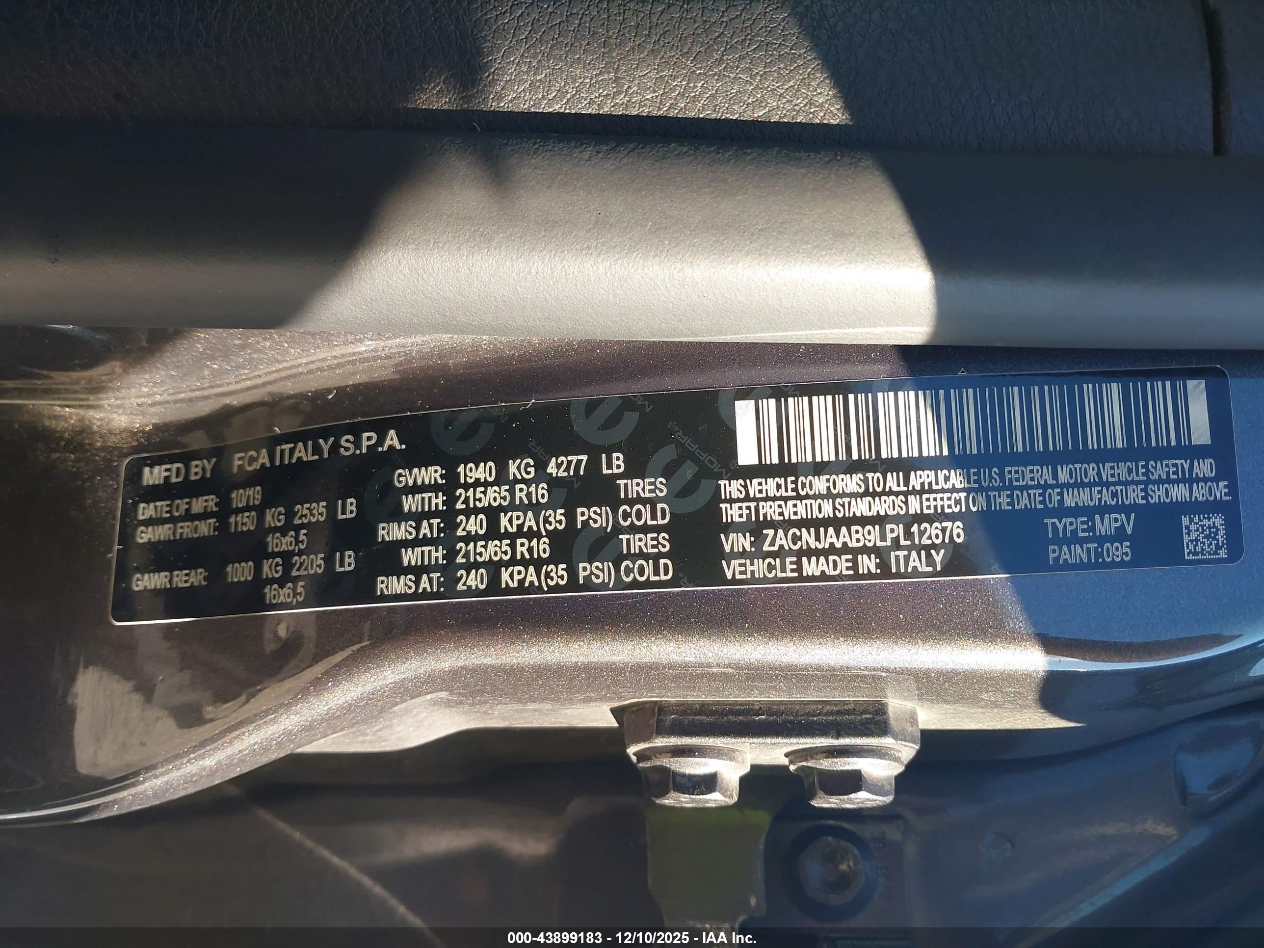 JEEP RENEGADE image 9