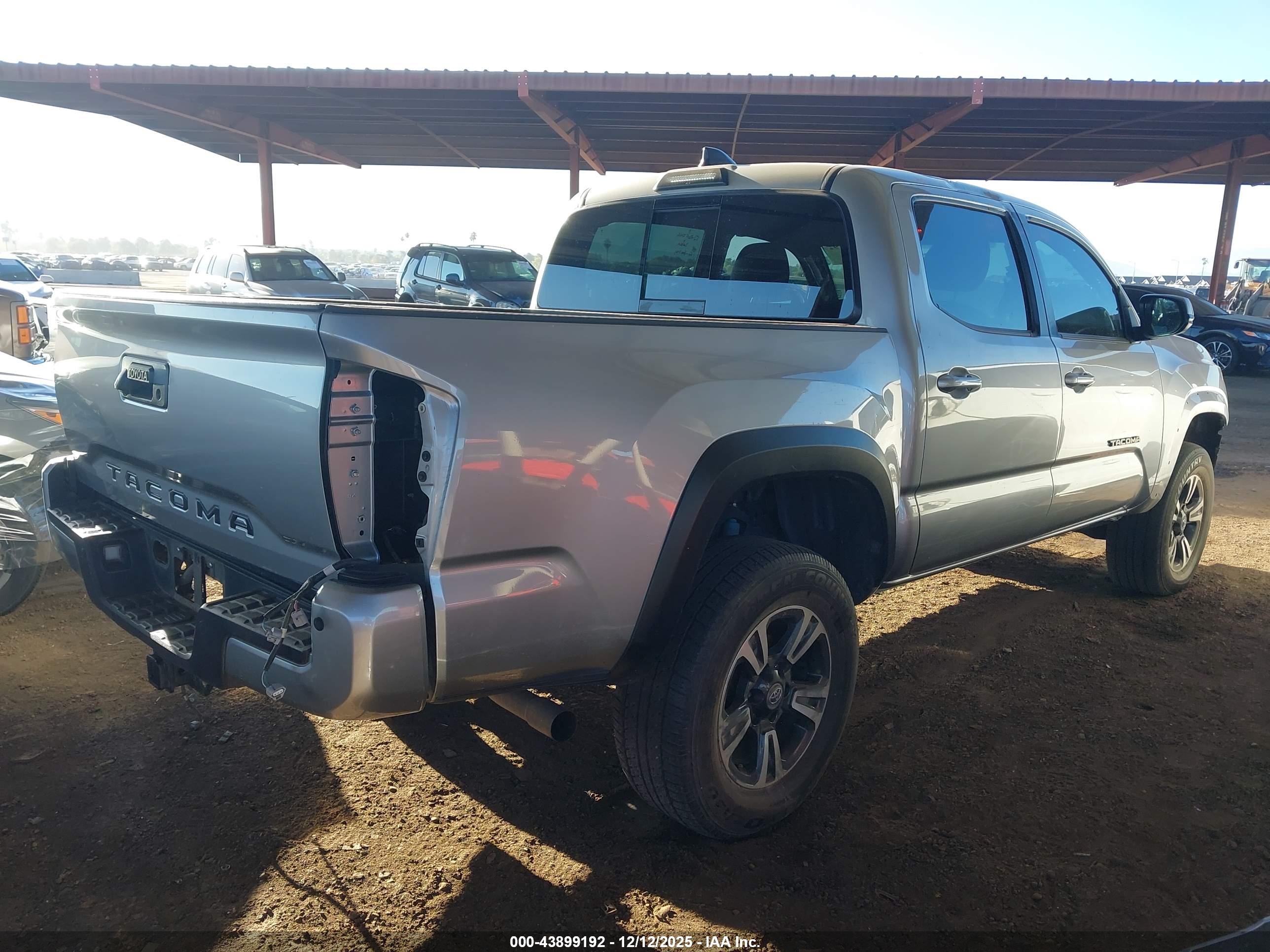 TOYOTA TACOMA image 4