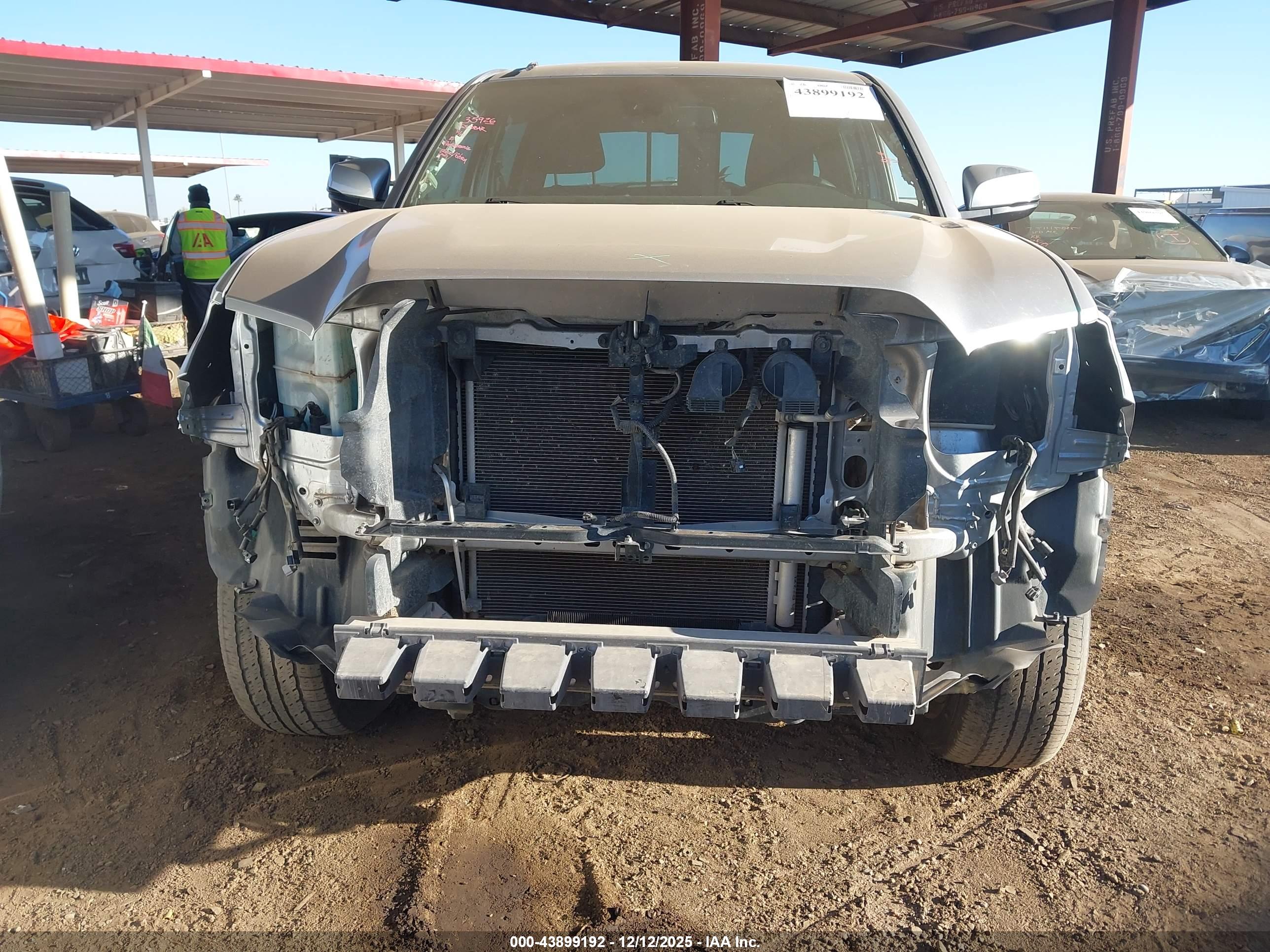 TOYOTA TACOMA image 6