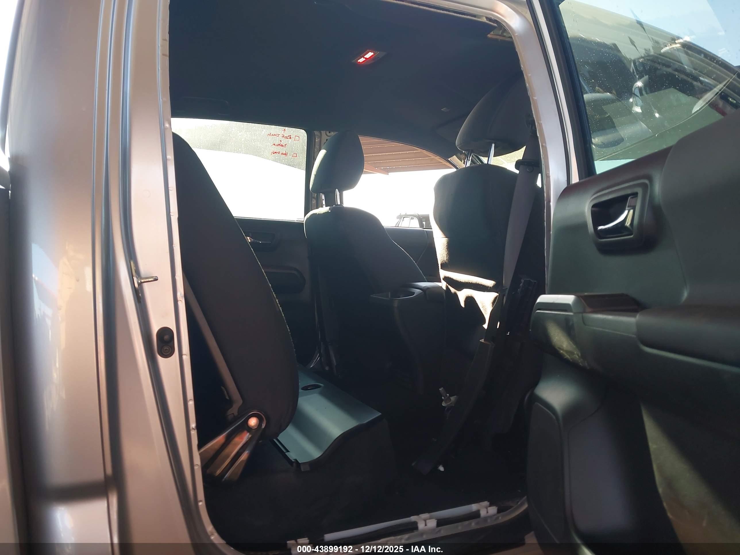 TOYOTA TACOMA image 8