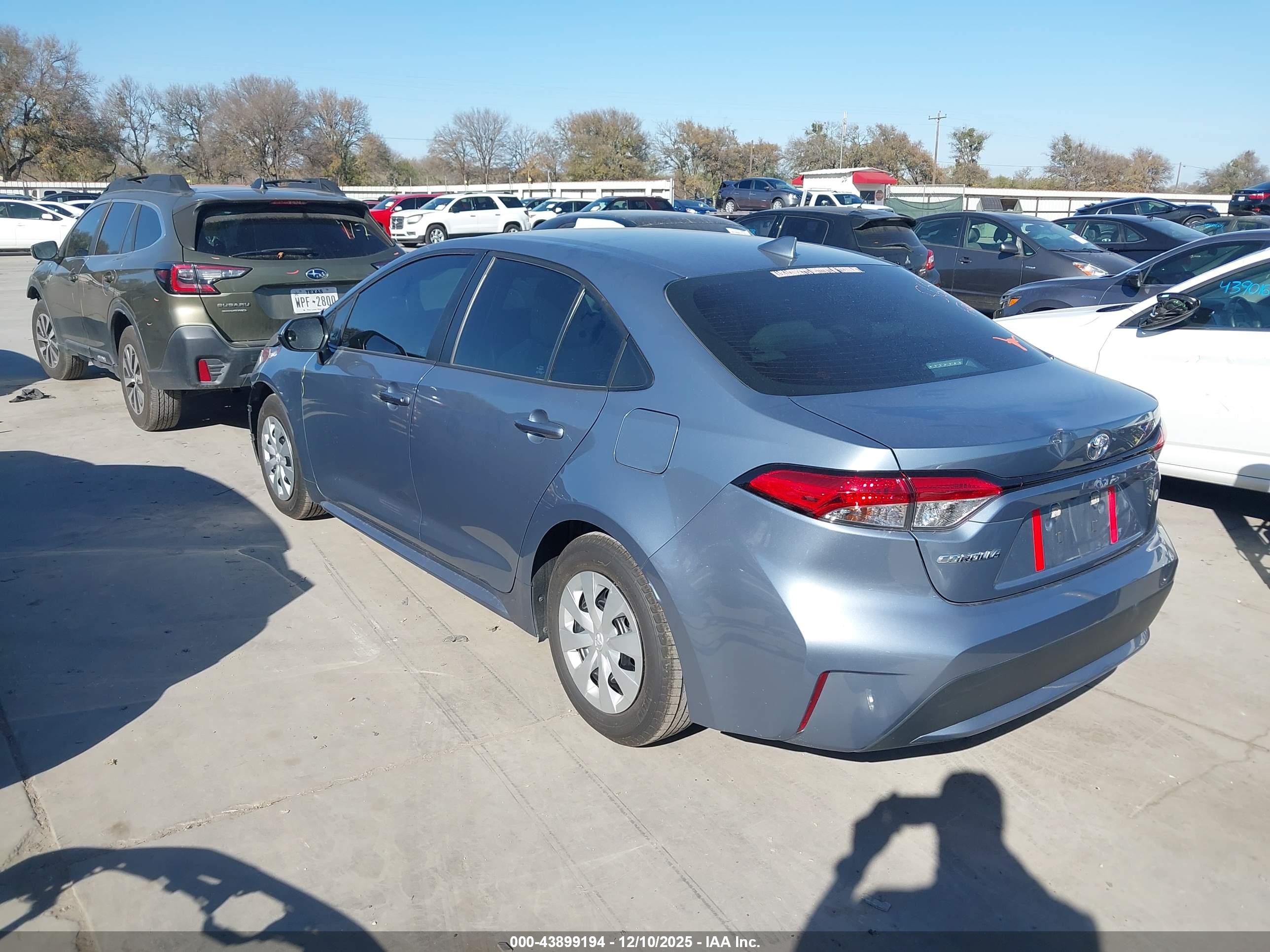 TOYOTA COROLLA image 3