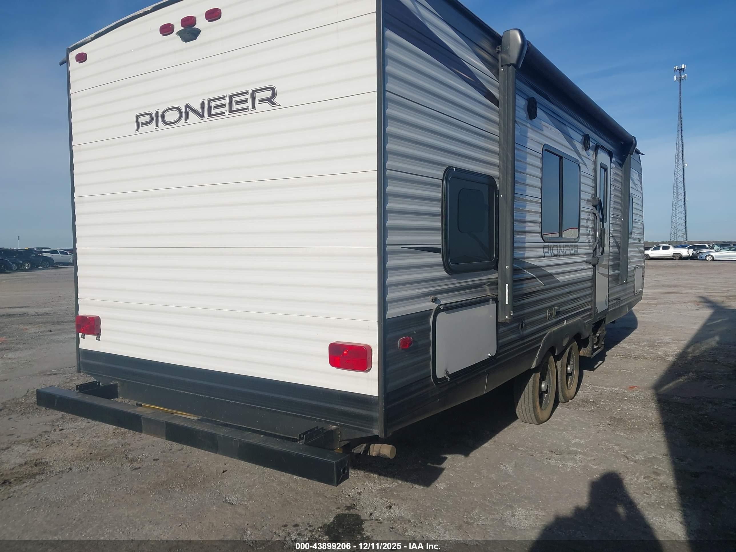HEARTLAND PIONEER image 4