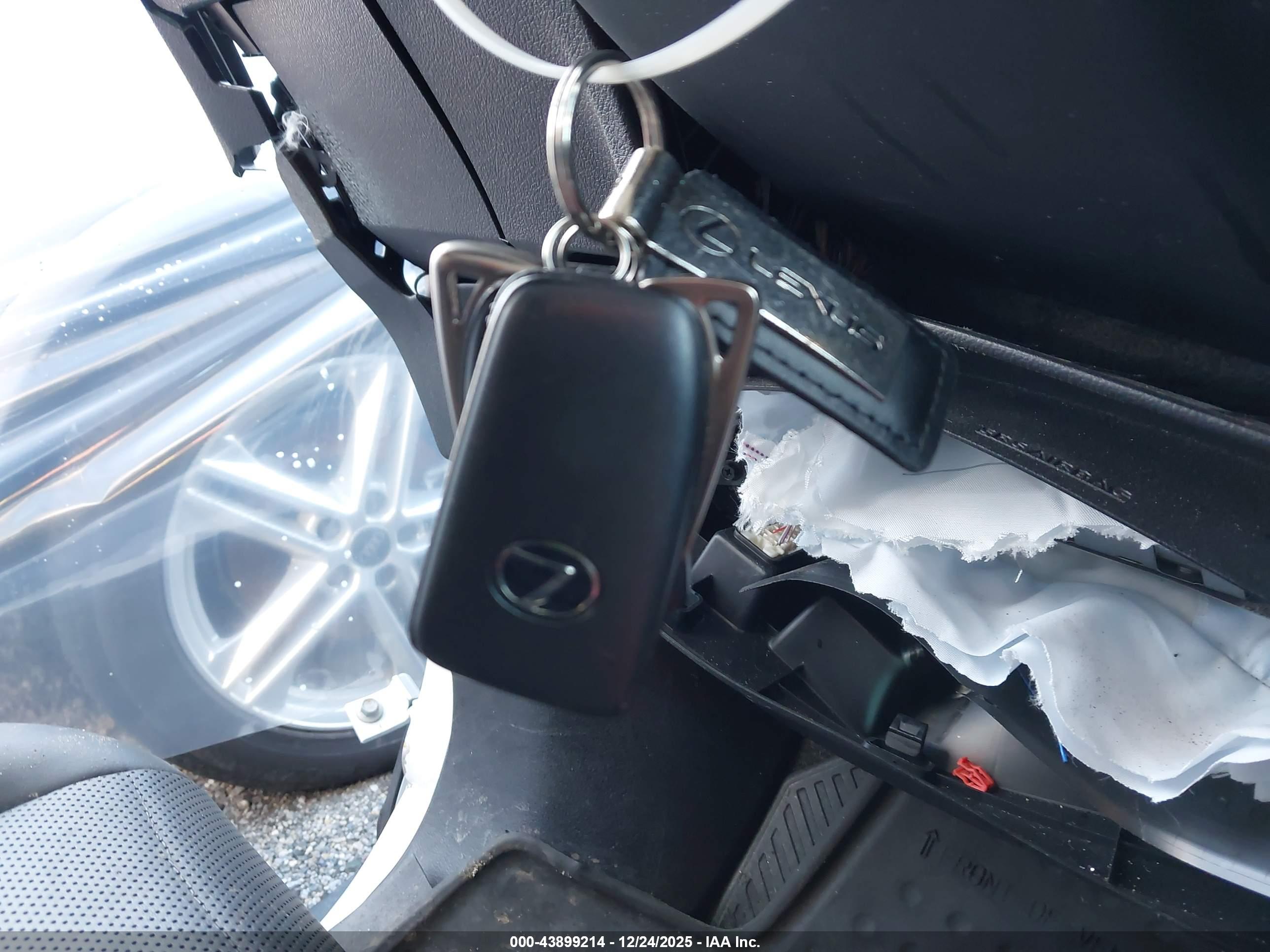LEXUS RX image 11