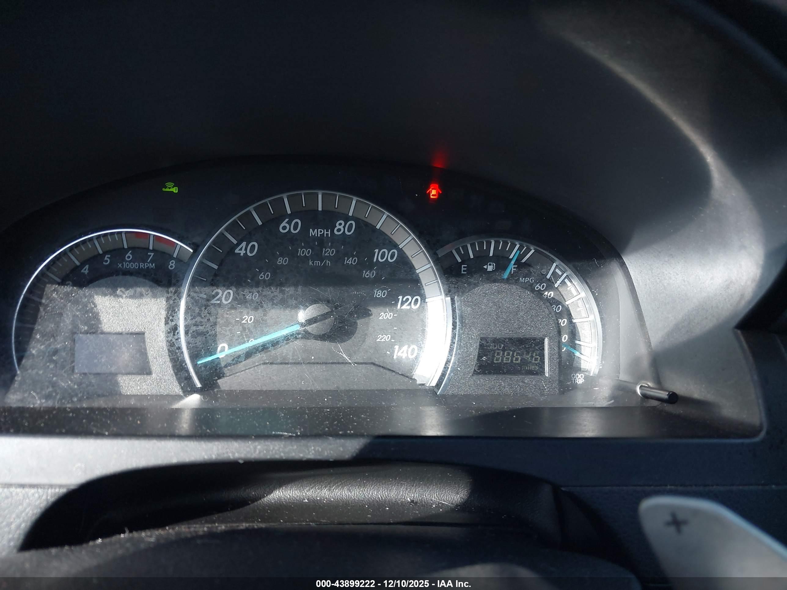 TOYOTA CAMRY image 7