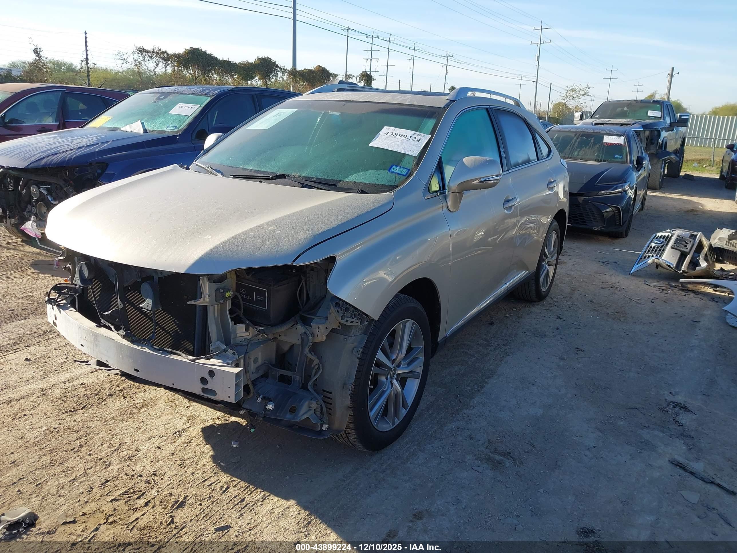 LEXUS RX image 2