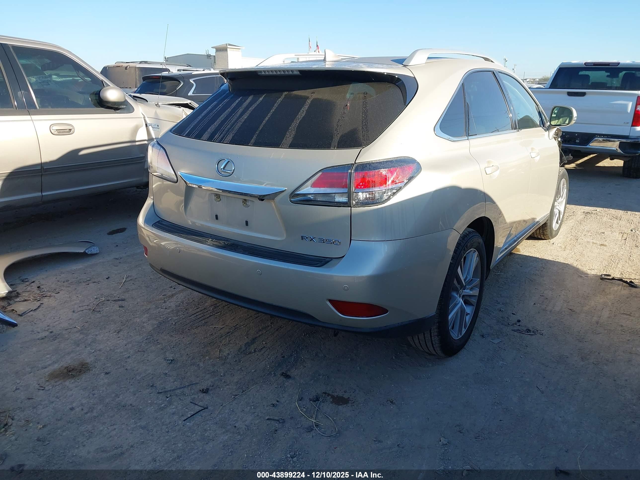 LEXUS RX image 4