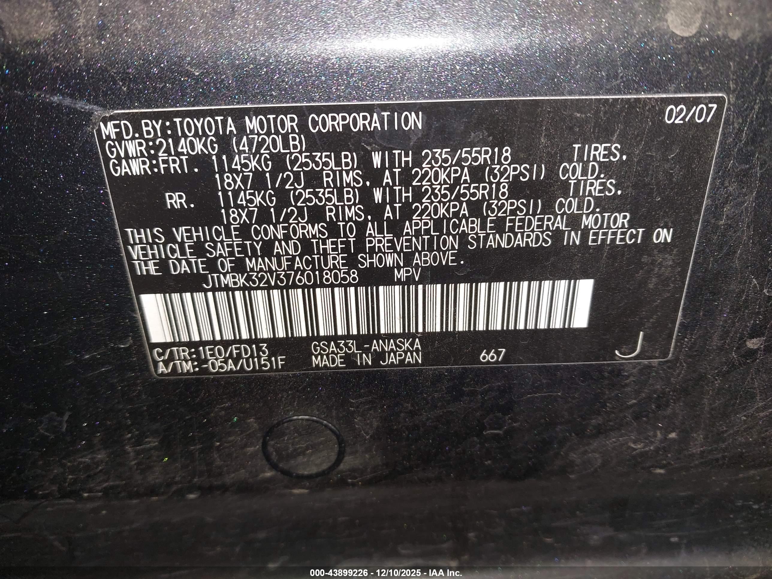 TOYOTA RAV4 image 9