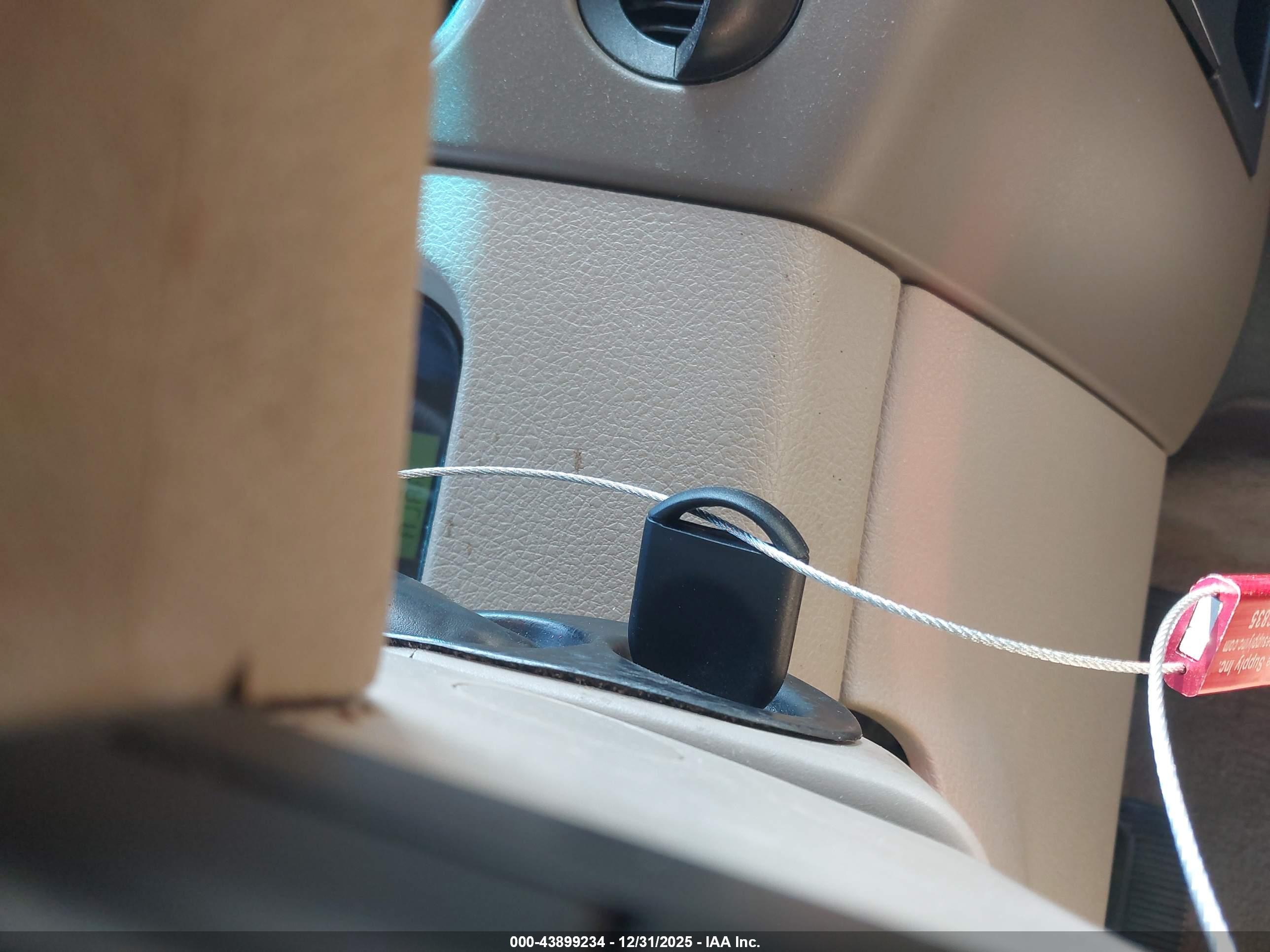 FORD F-150 image 11