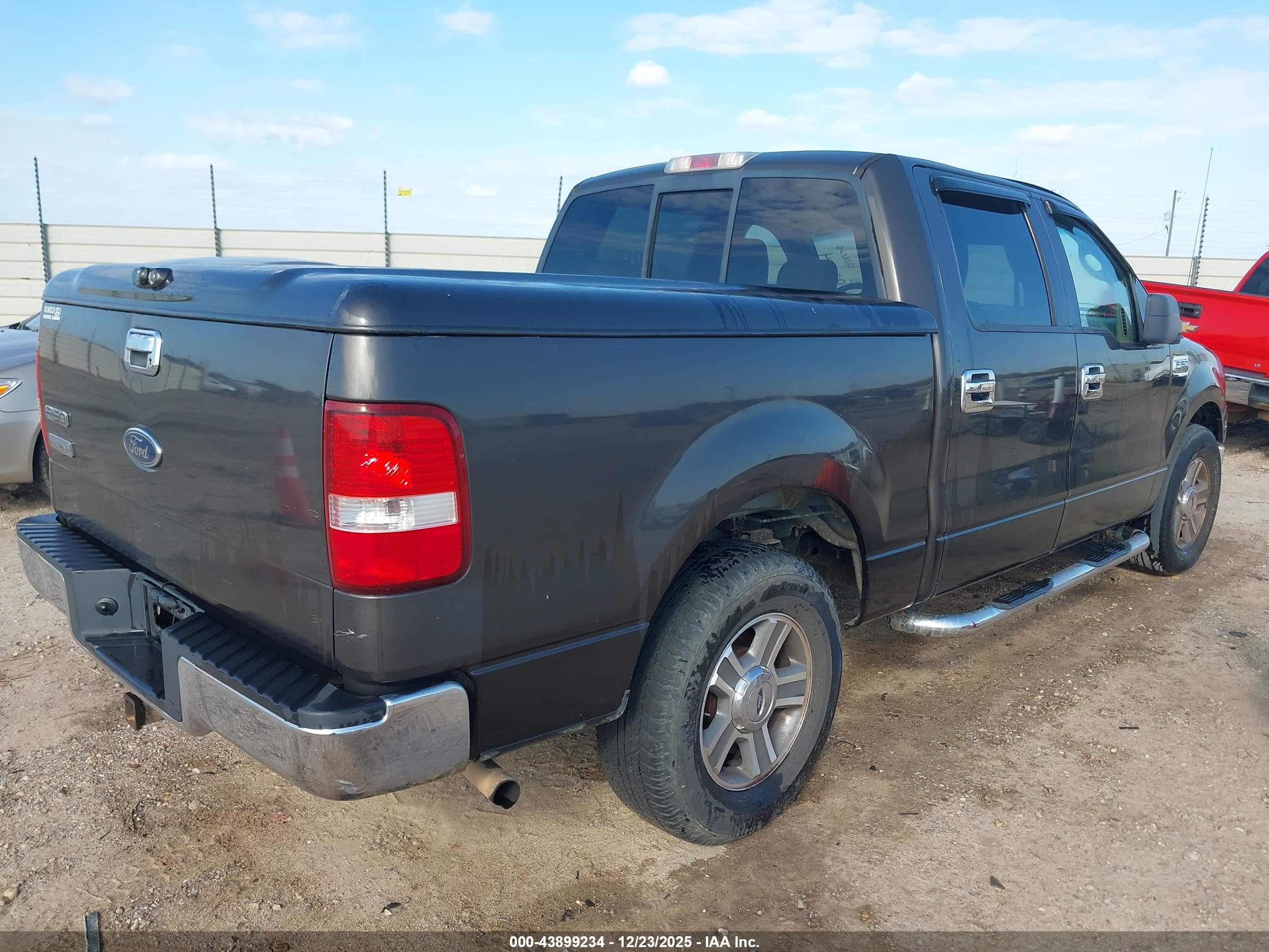 FORD F-150 image 4