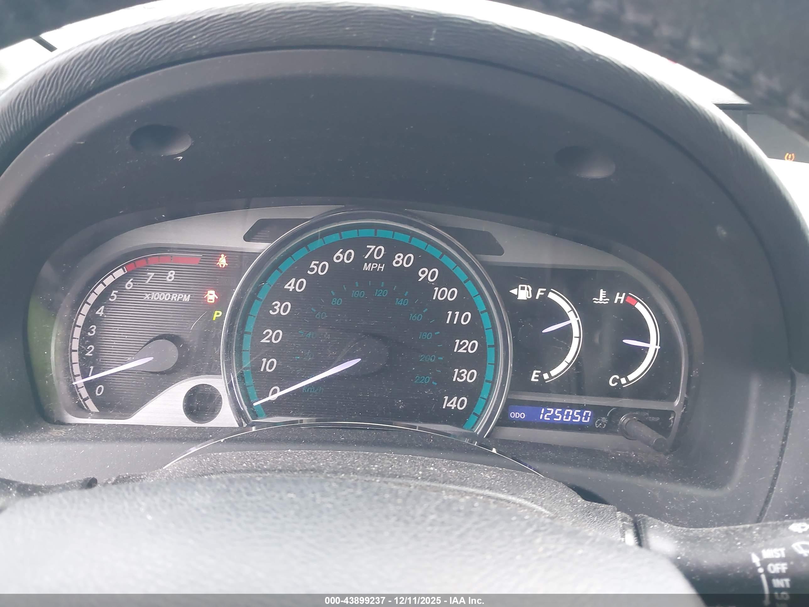 TOYOTA VENZA image 7
