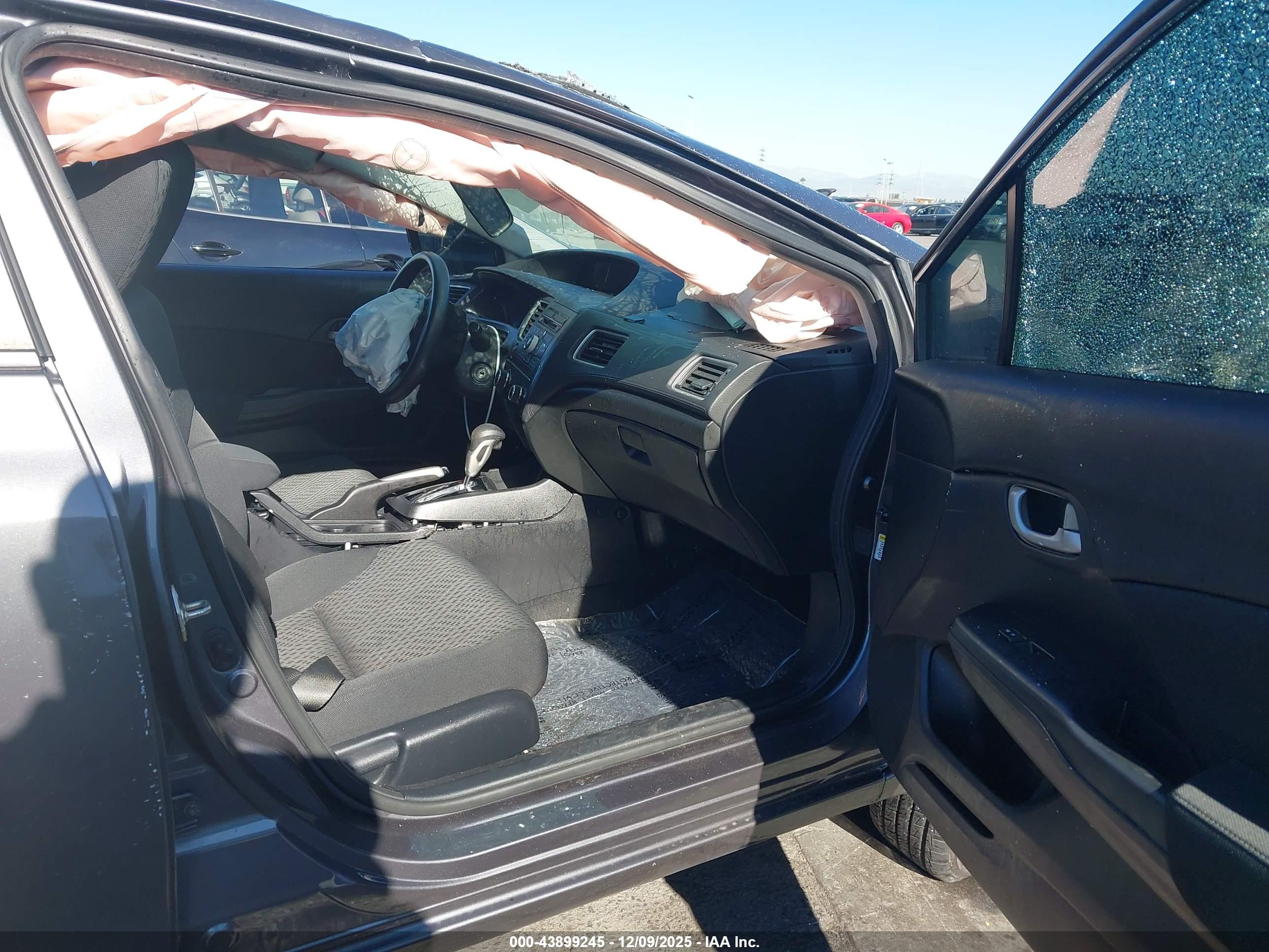 HONDA CIVIC image 5