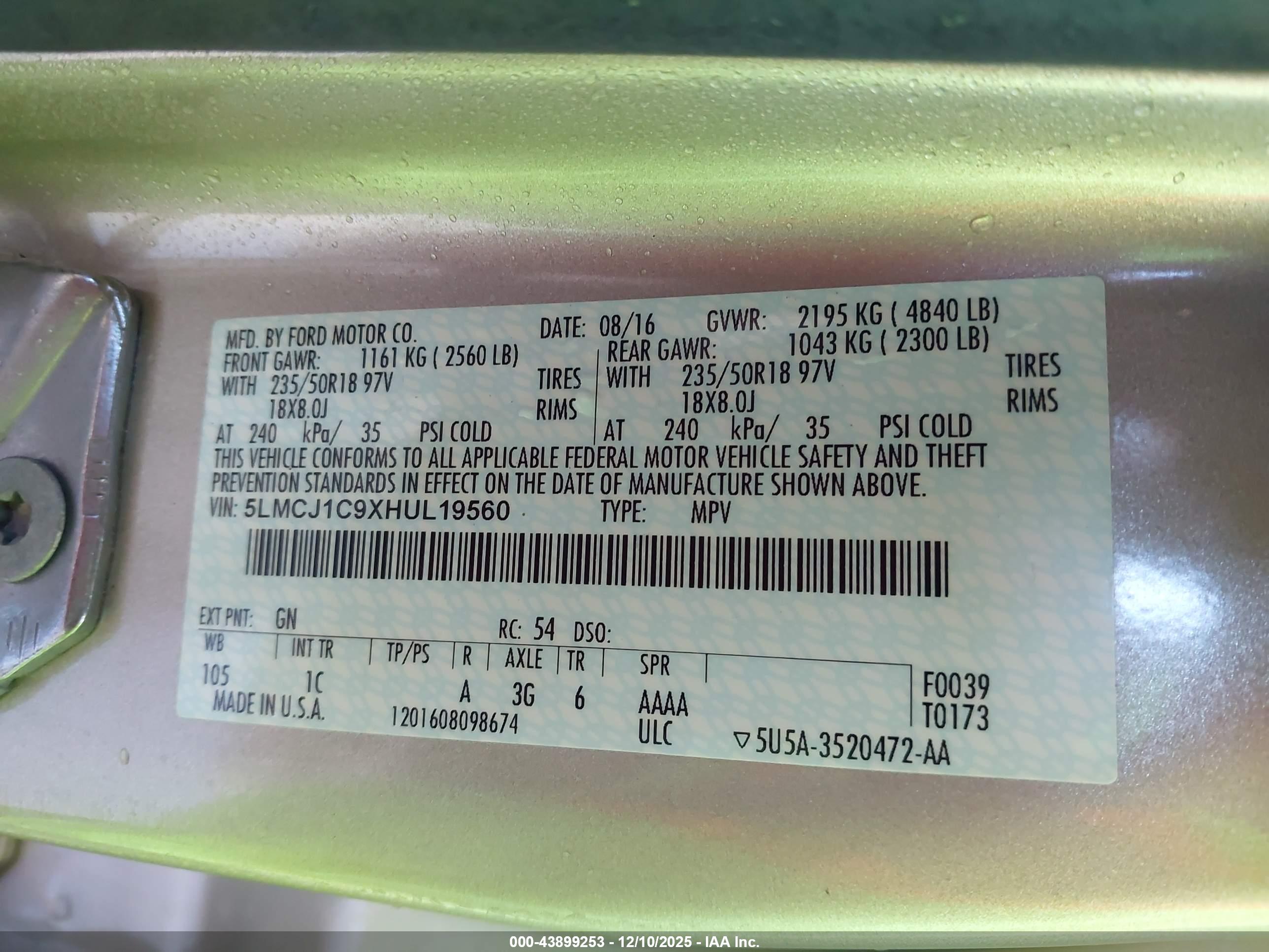 LINCOLN MKC image 9