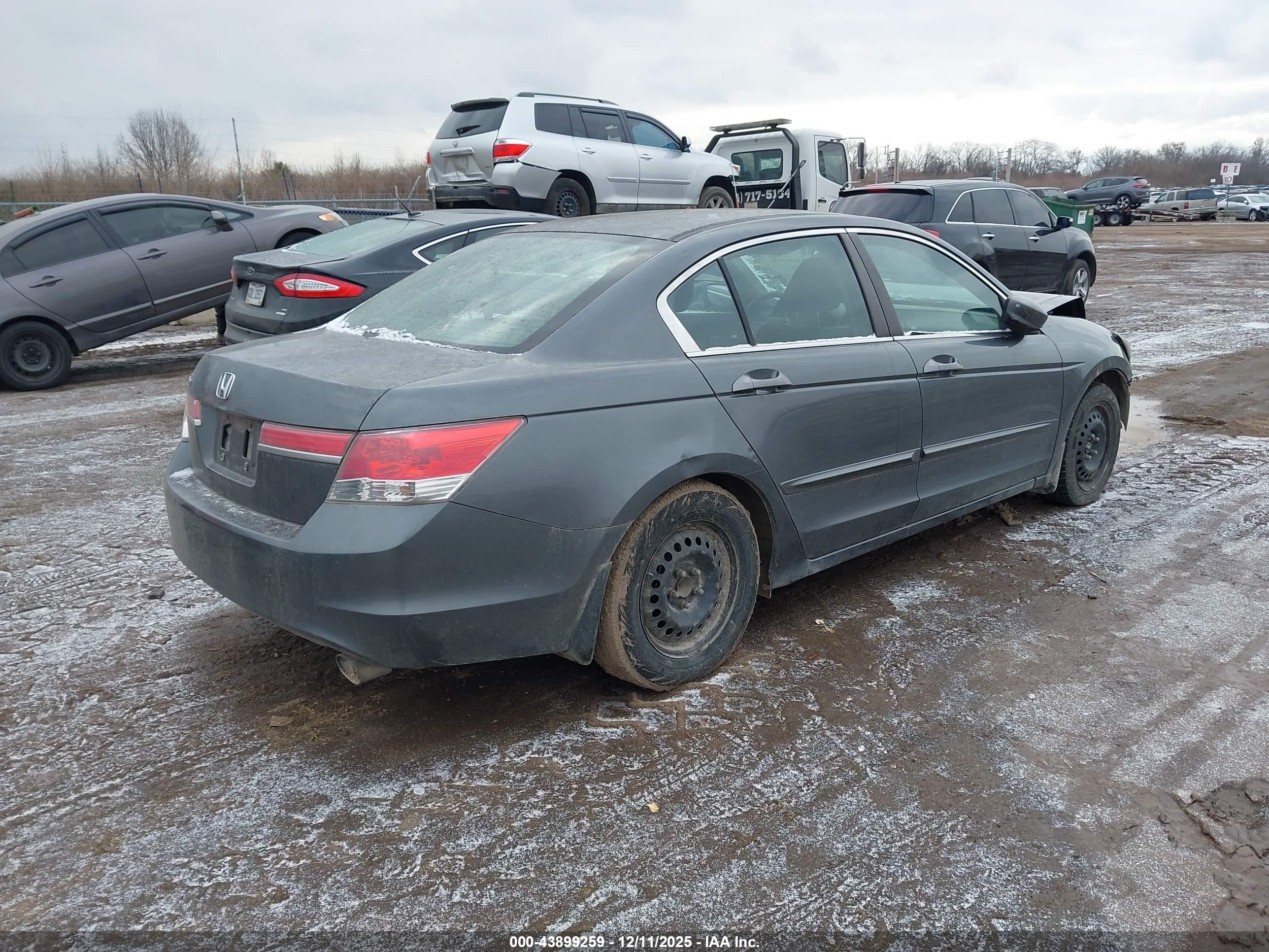 HONDA ACCORD image 4