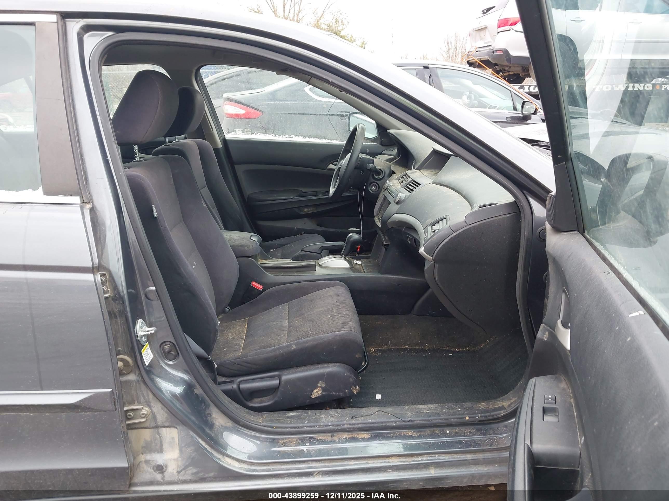 HONDA ACCORD image 5