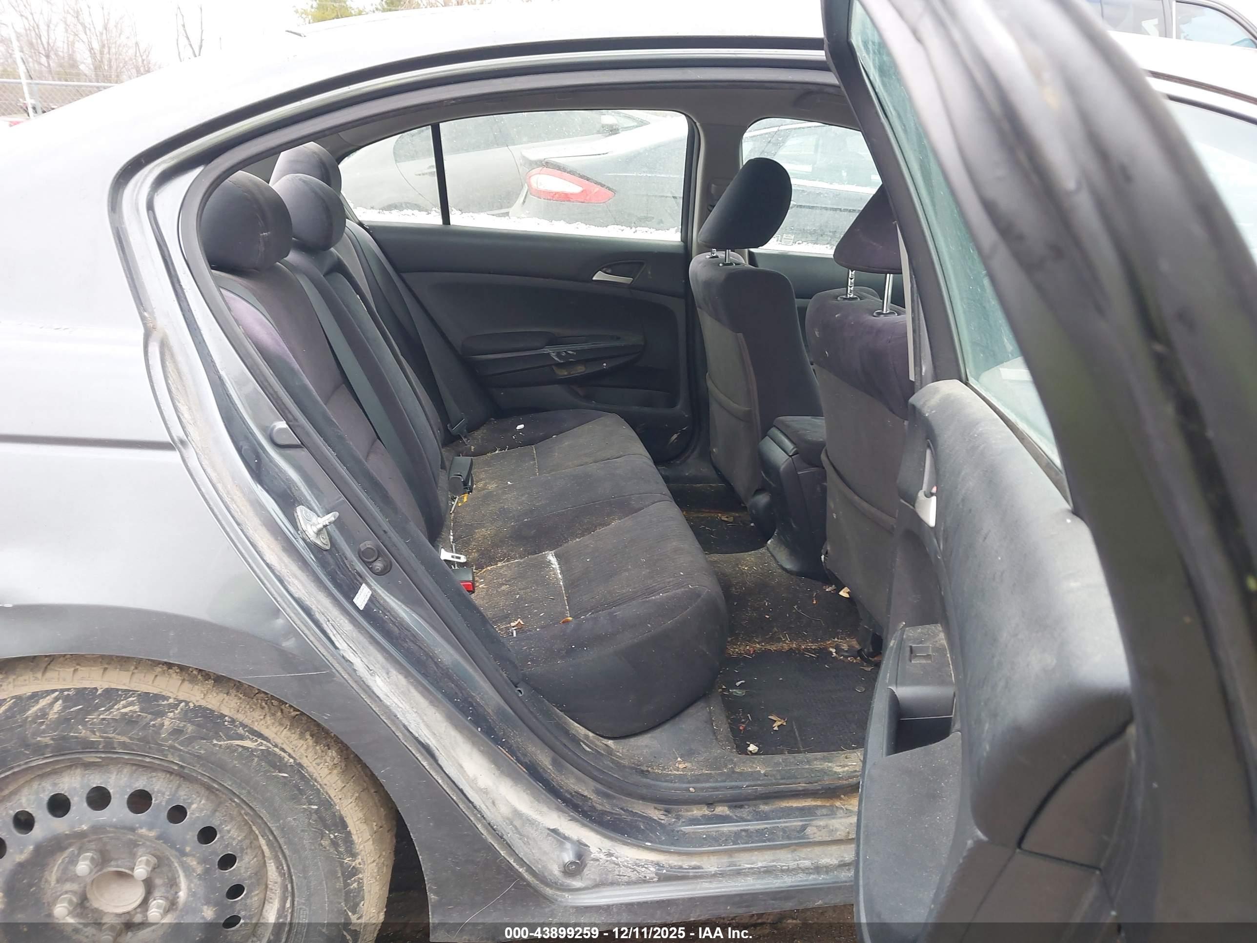 HONDA ACCORD image 8