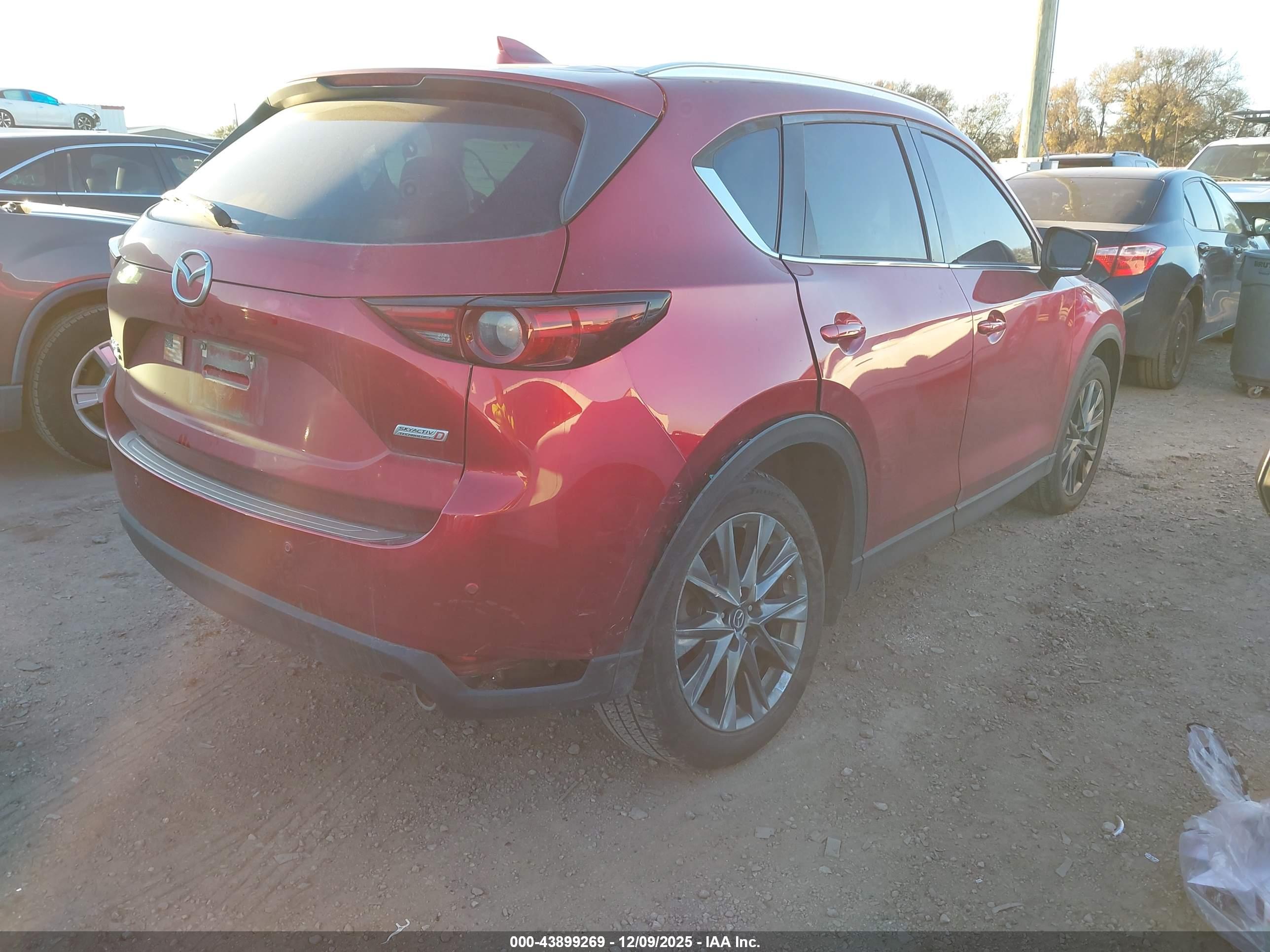 MAZDA CX-5 image 4