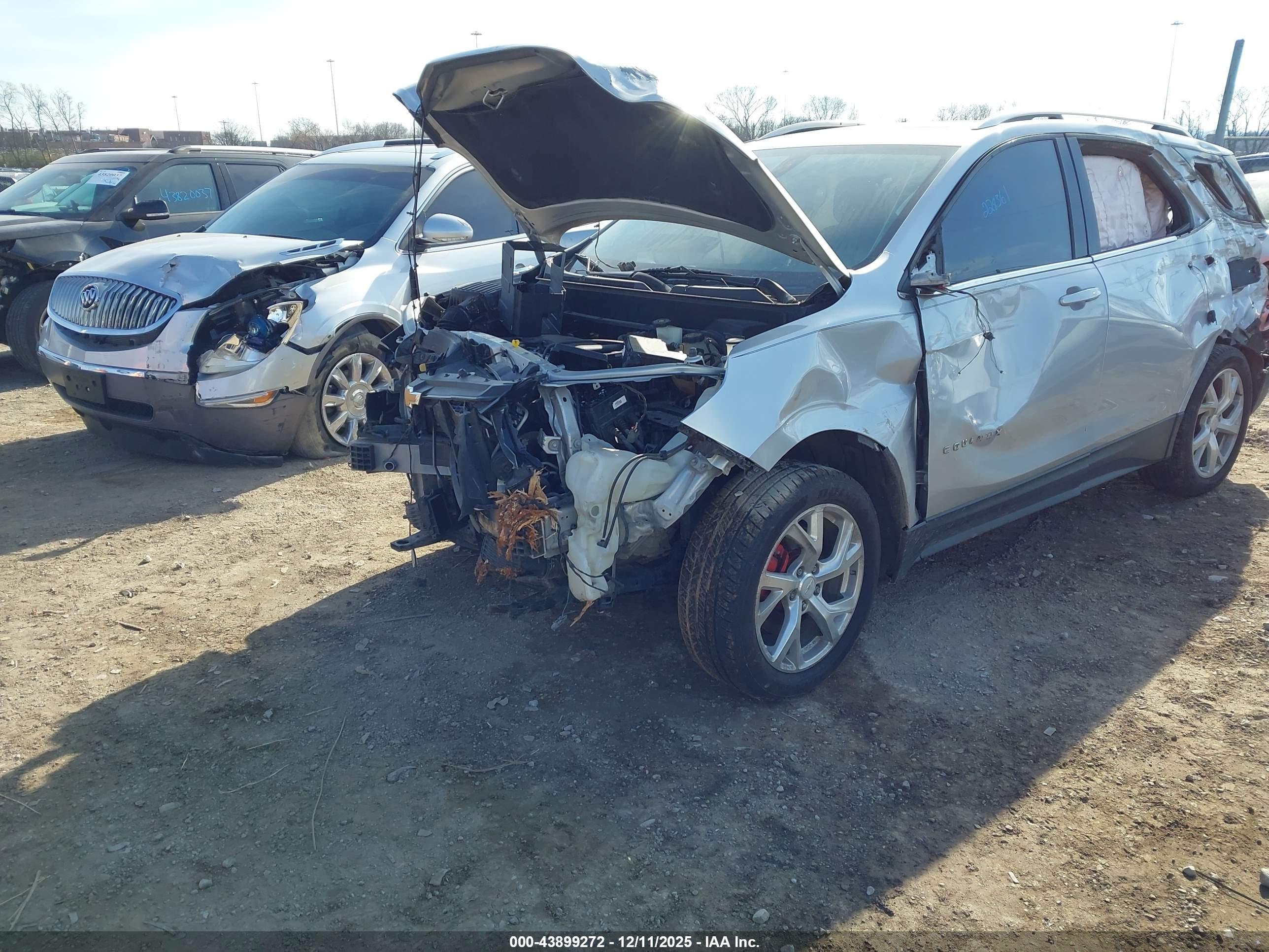 CHEVROLET EQUINOX image 6