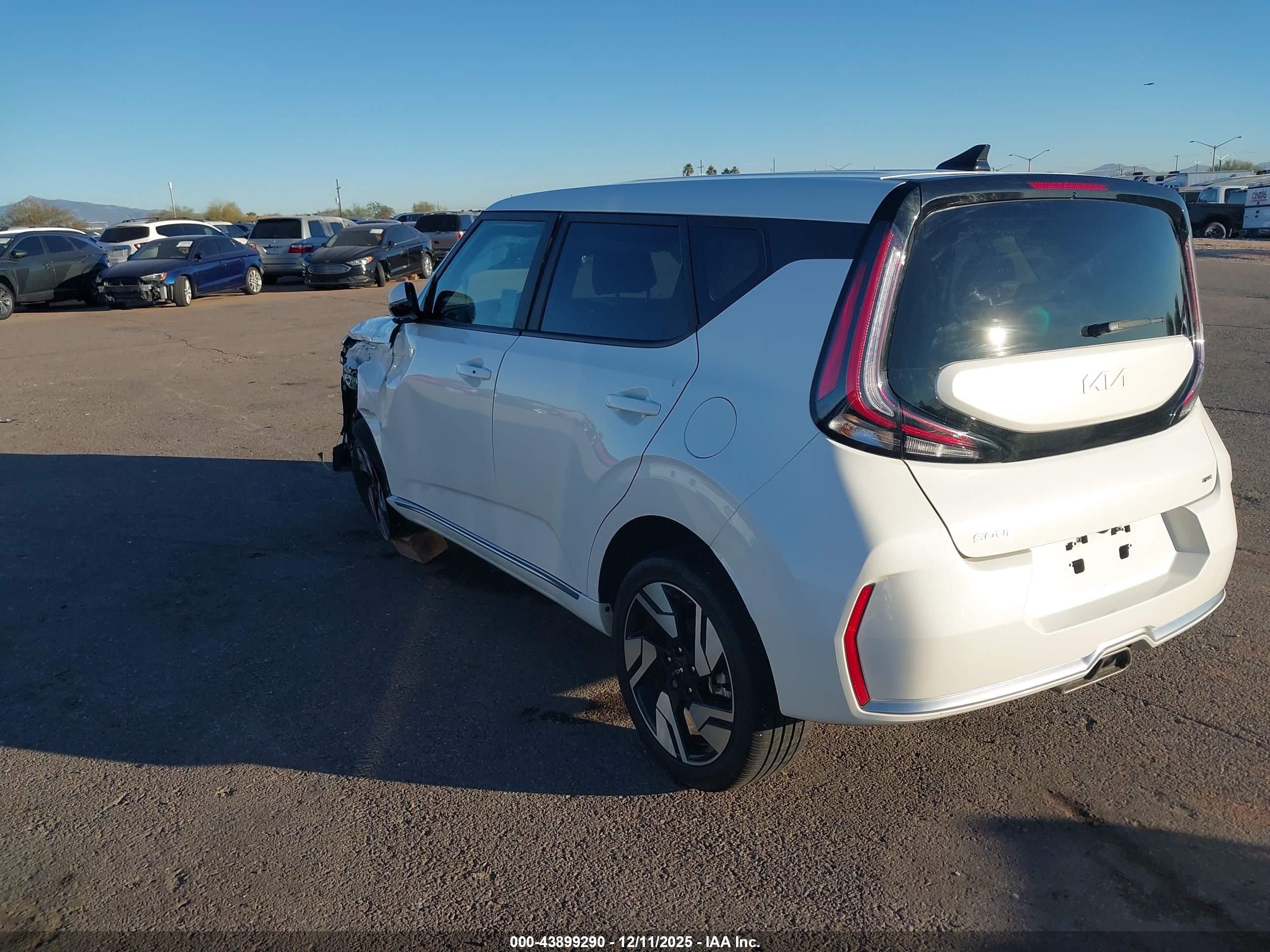 KIA SOUL image 3