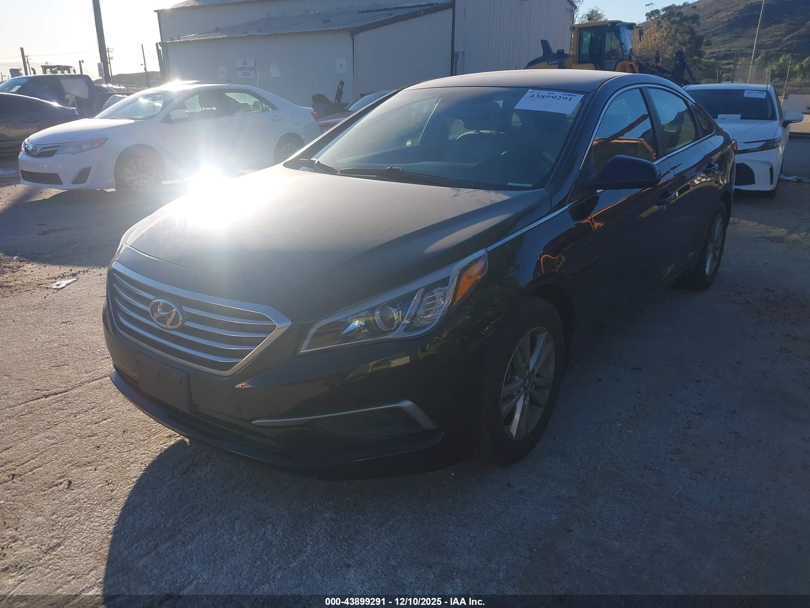 HYUNDAI SONATA image 2