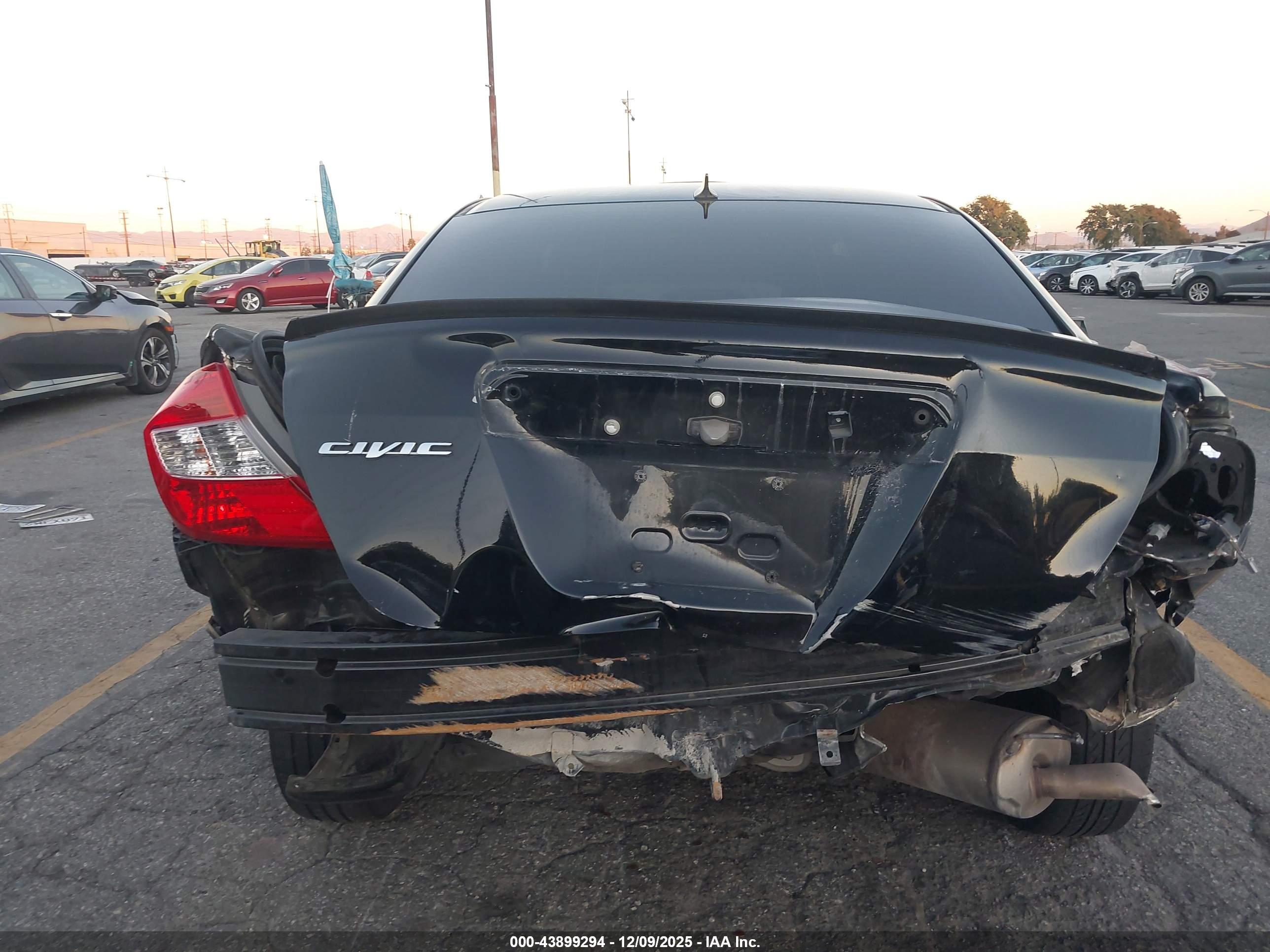 HONDA CIVIC image 6