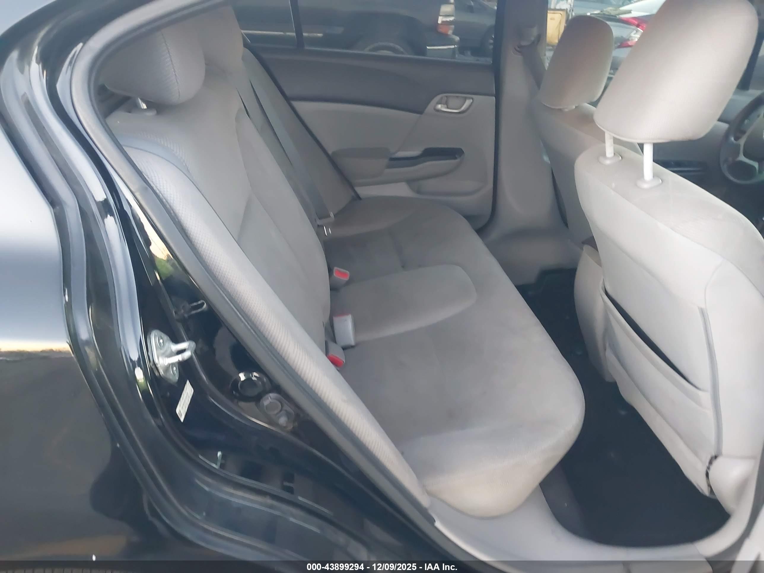 HONDA CIVIC image 8