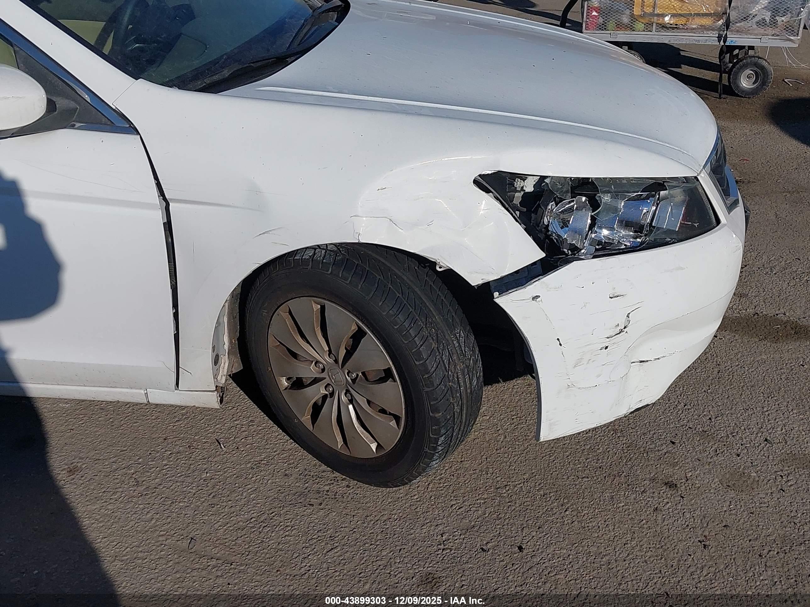 HONDA ACCORD image 6