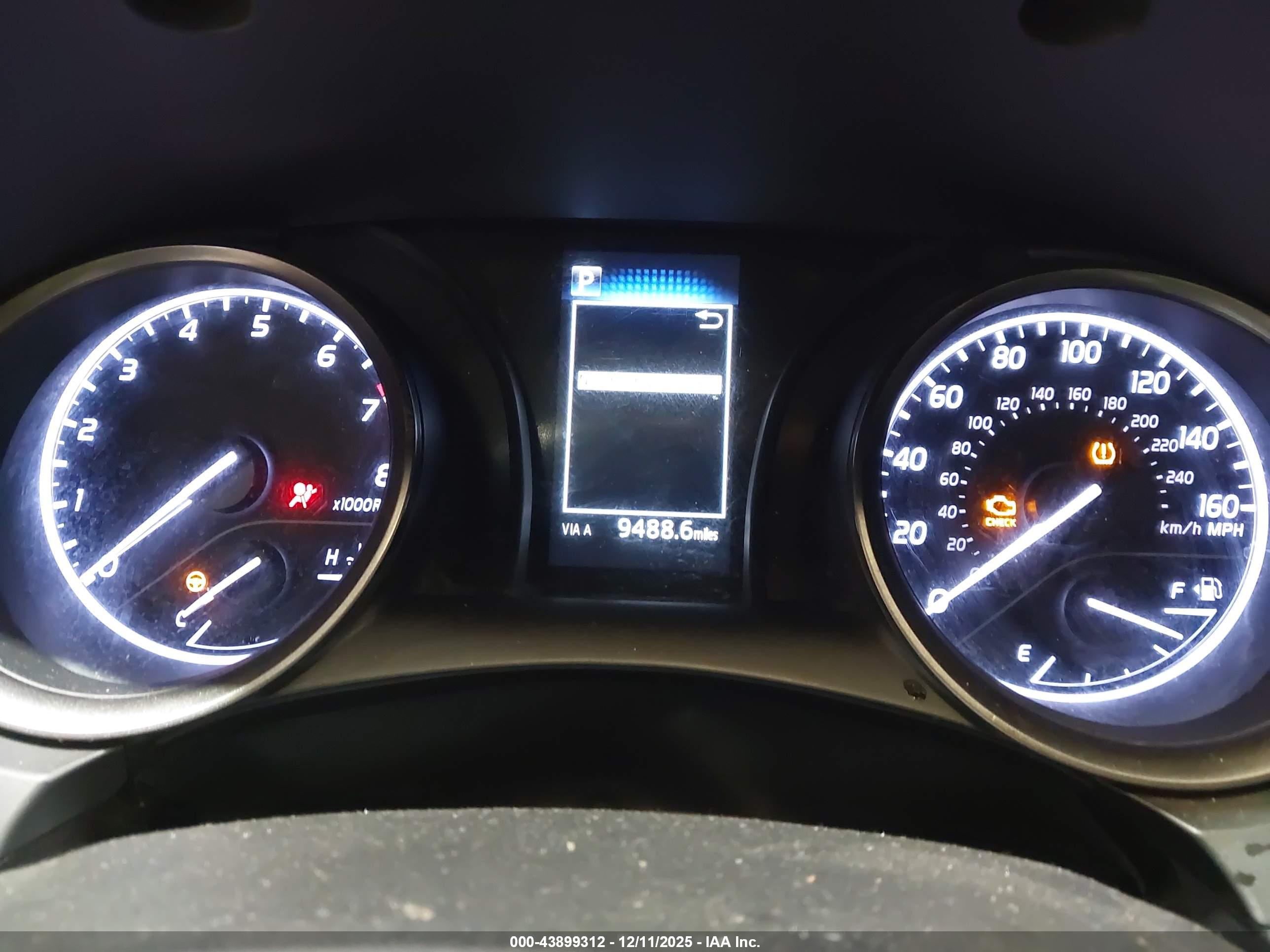 TOYOTA CAMRY image 7