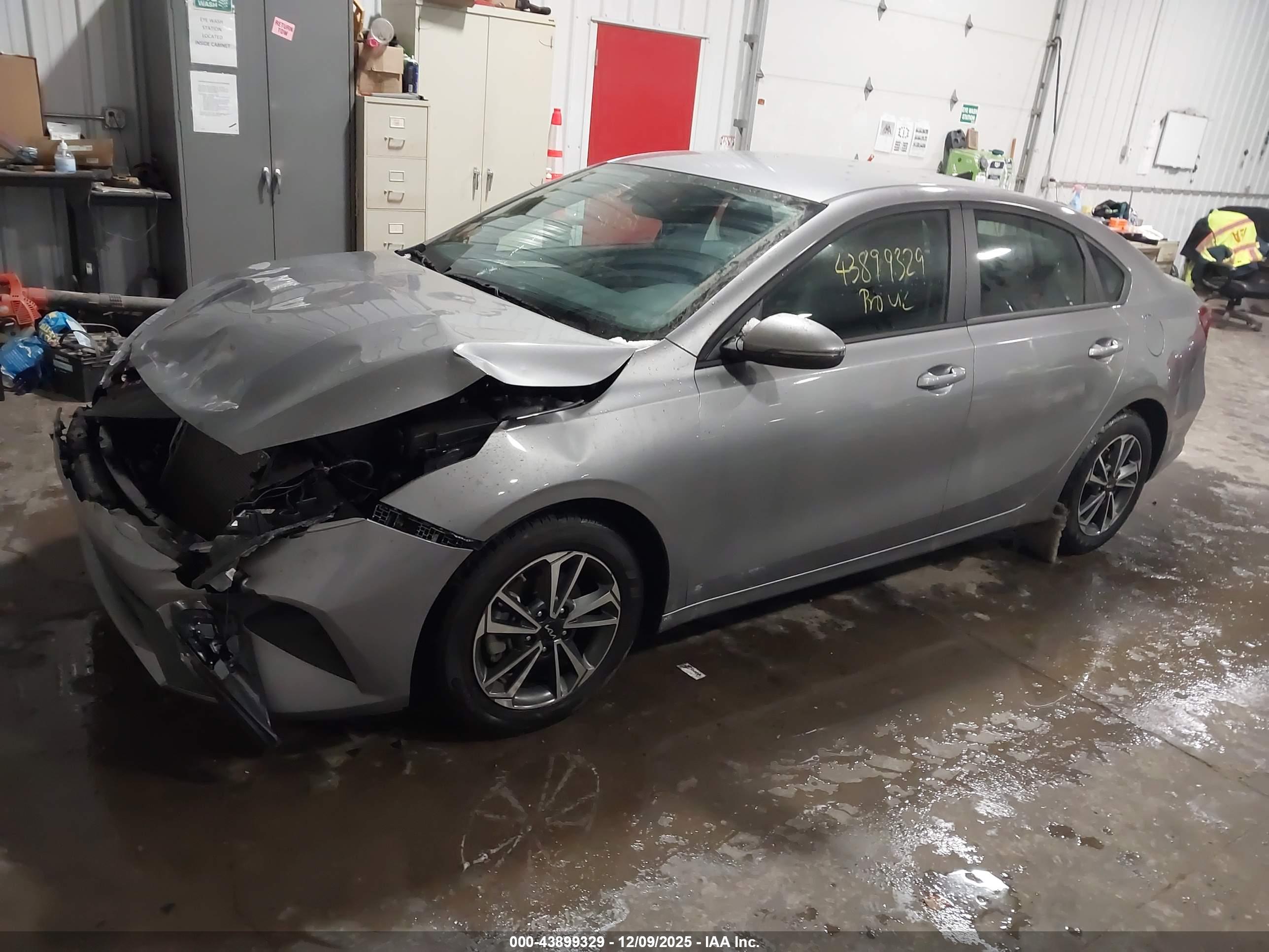 KIA FORTE image 2