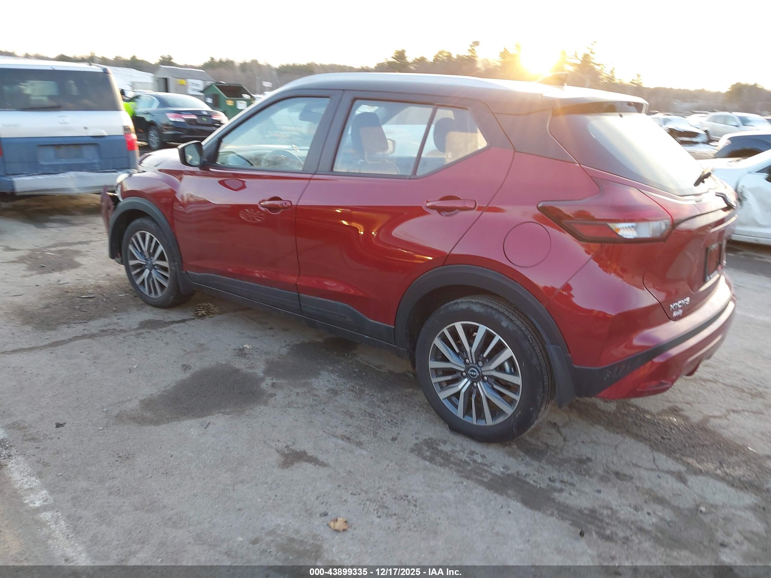 NISSAN KICKS image 3