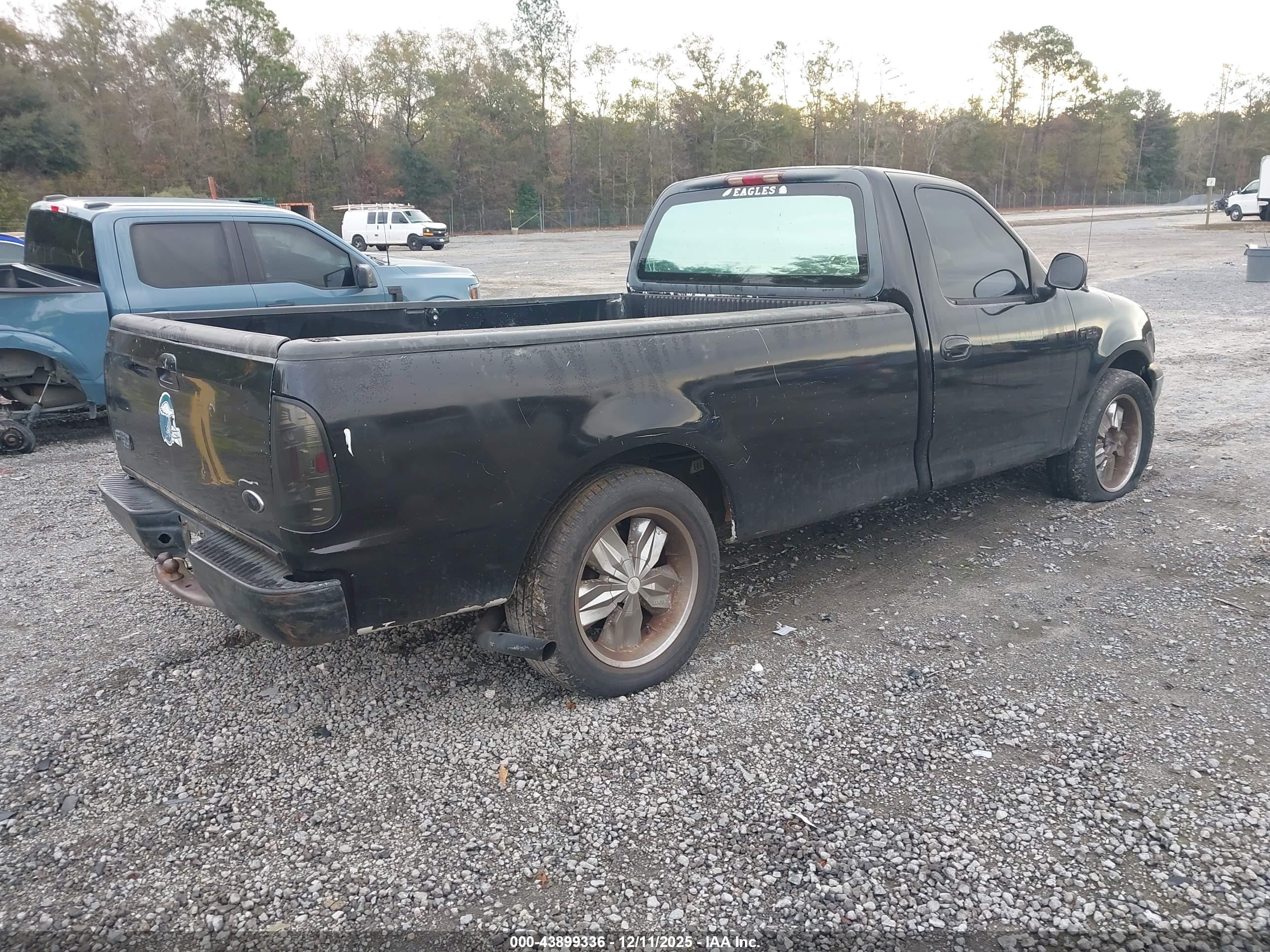 FORD F-150 image 4