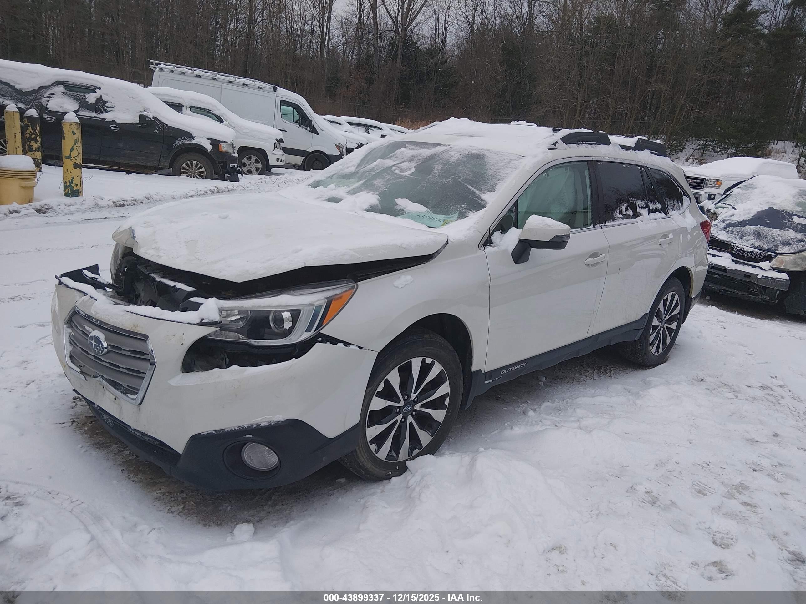 SUBARU OUTBACK image 2