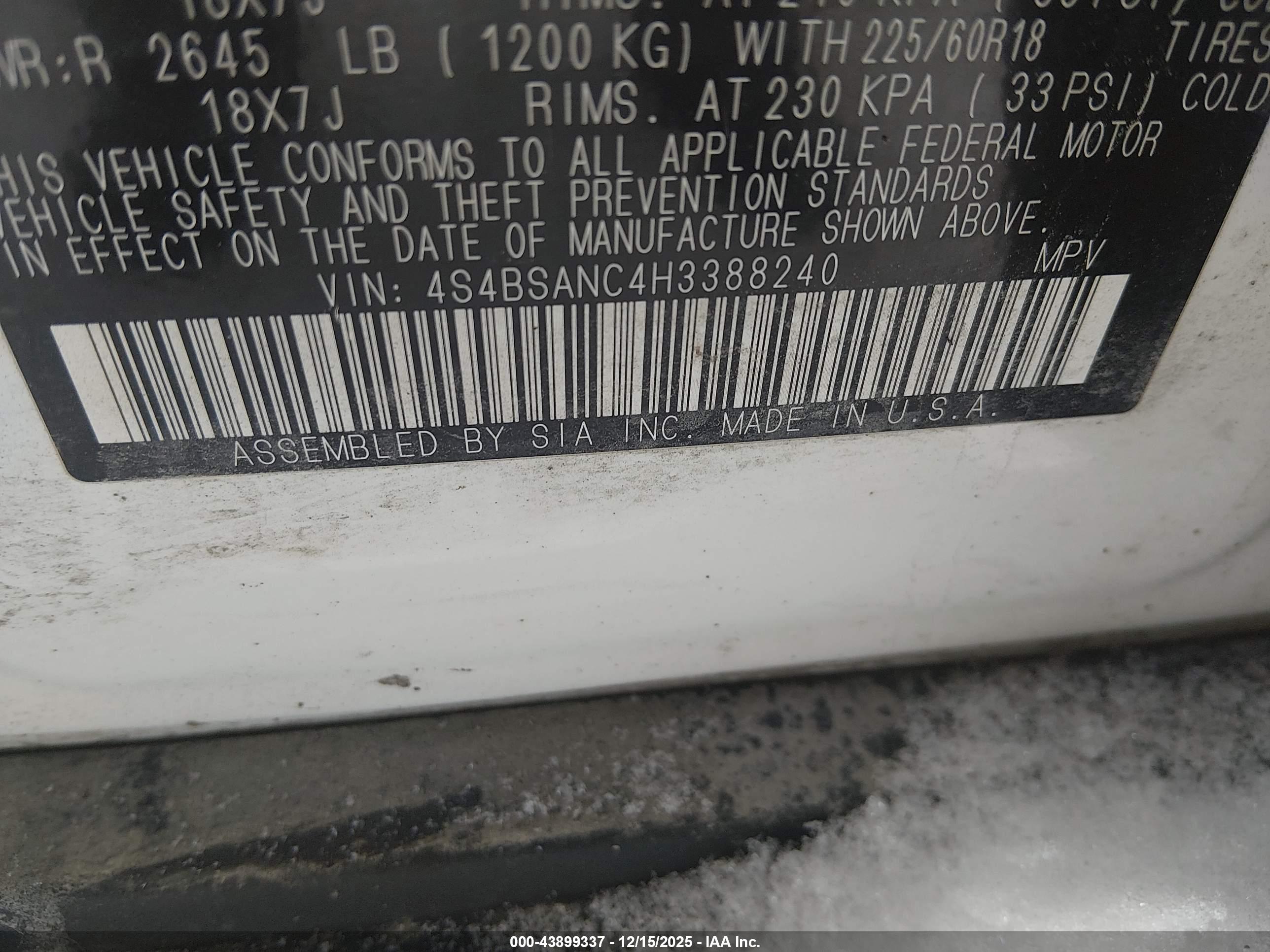 SUBARU OUTBACK image 9