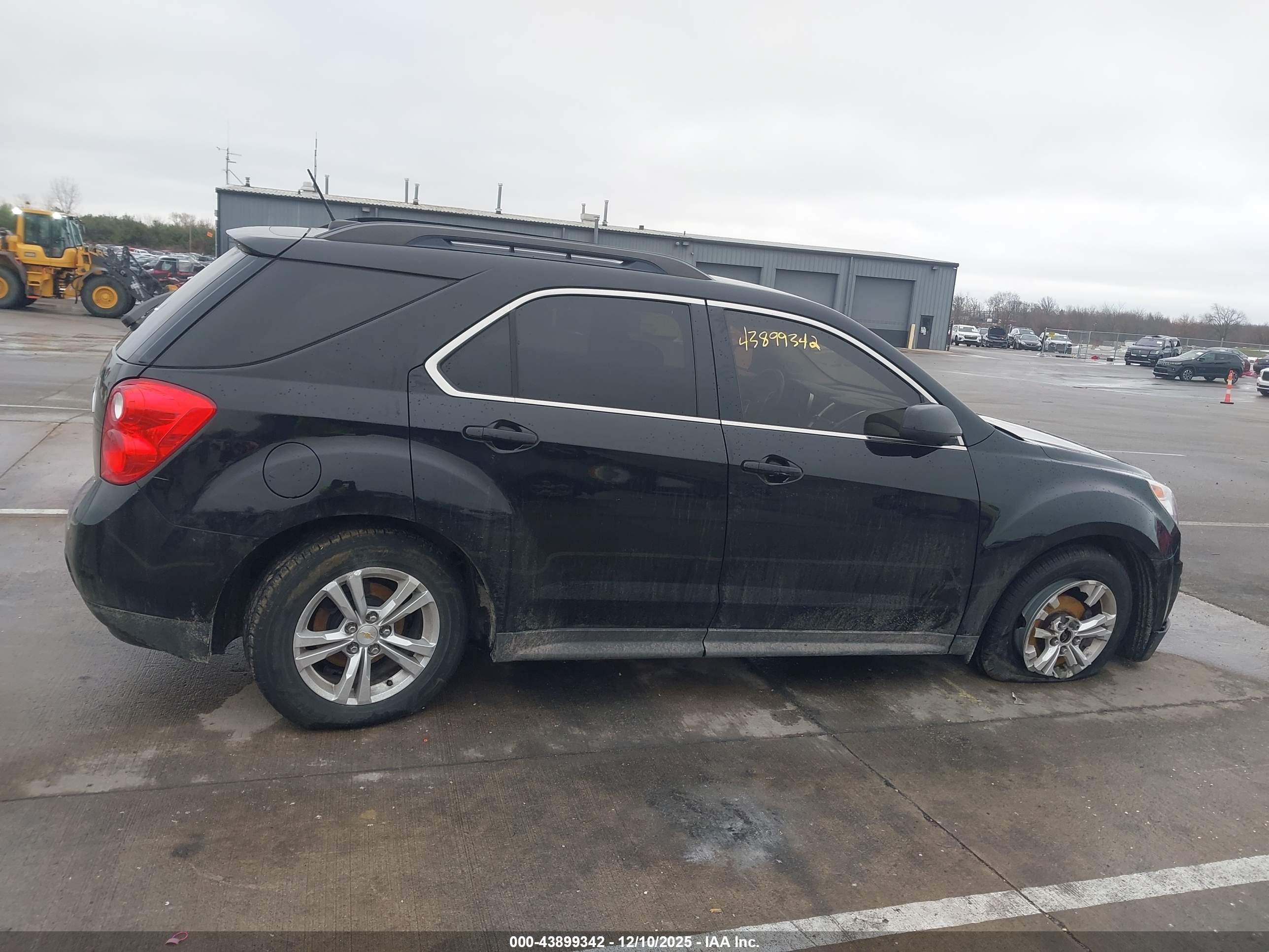 CHEVROLET EQUINOX image 6