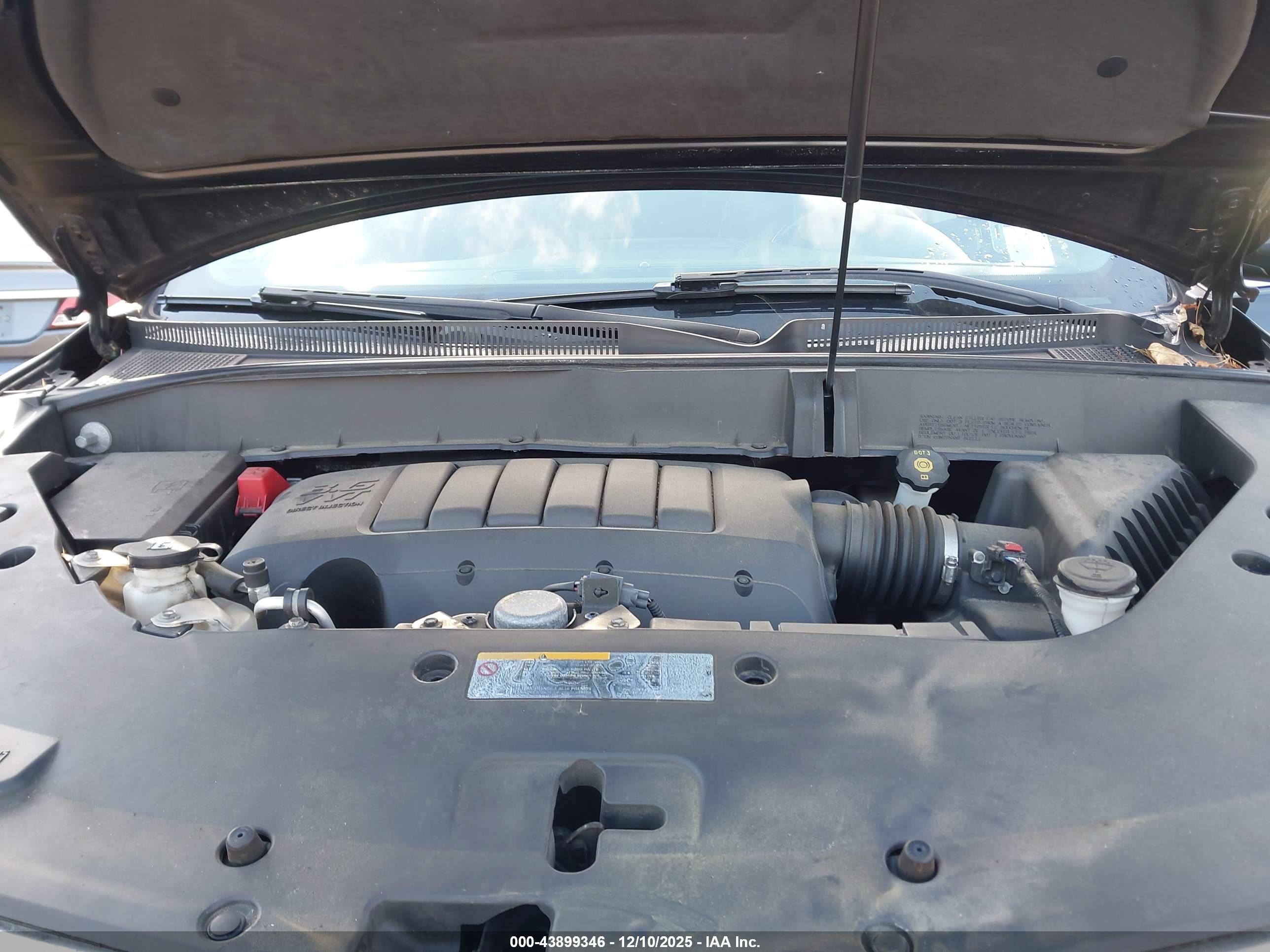 CHEVROLET TRAVERSE image 10