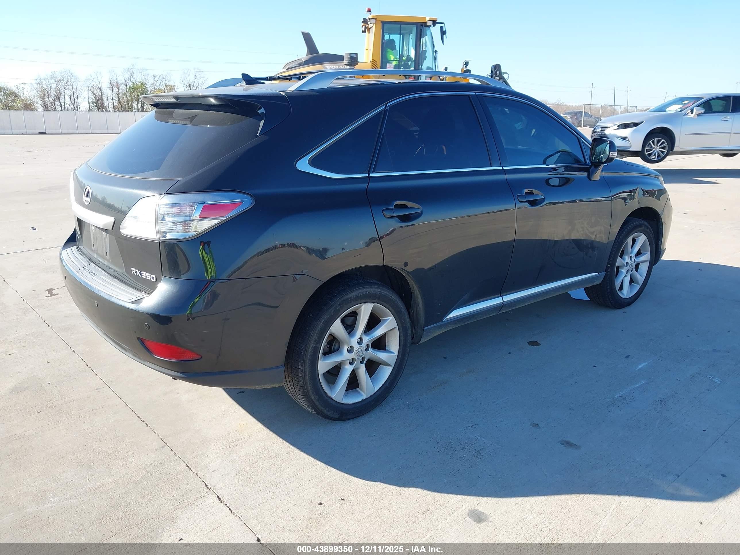 LEXUS RX image 4