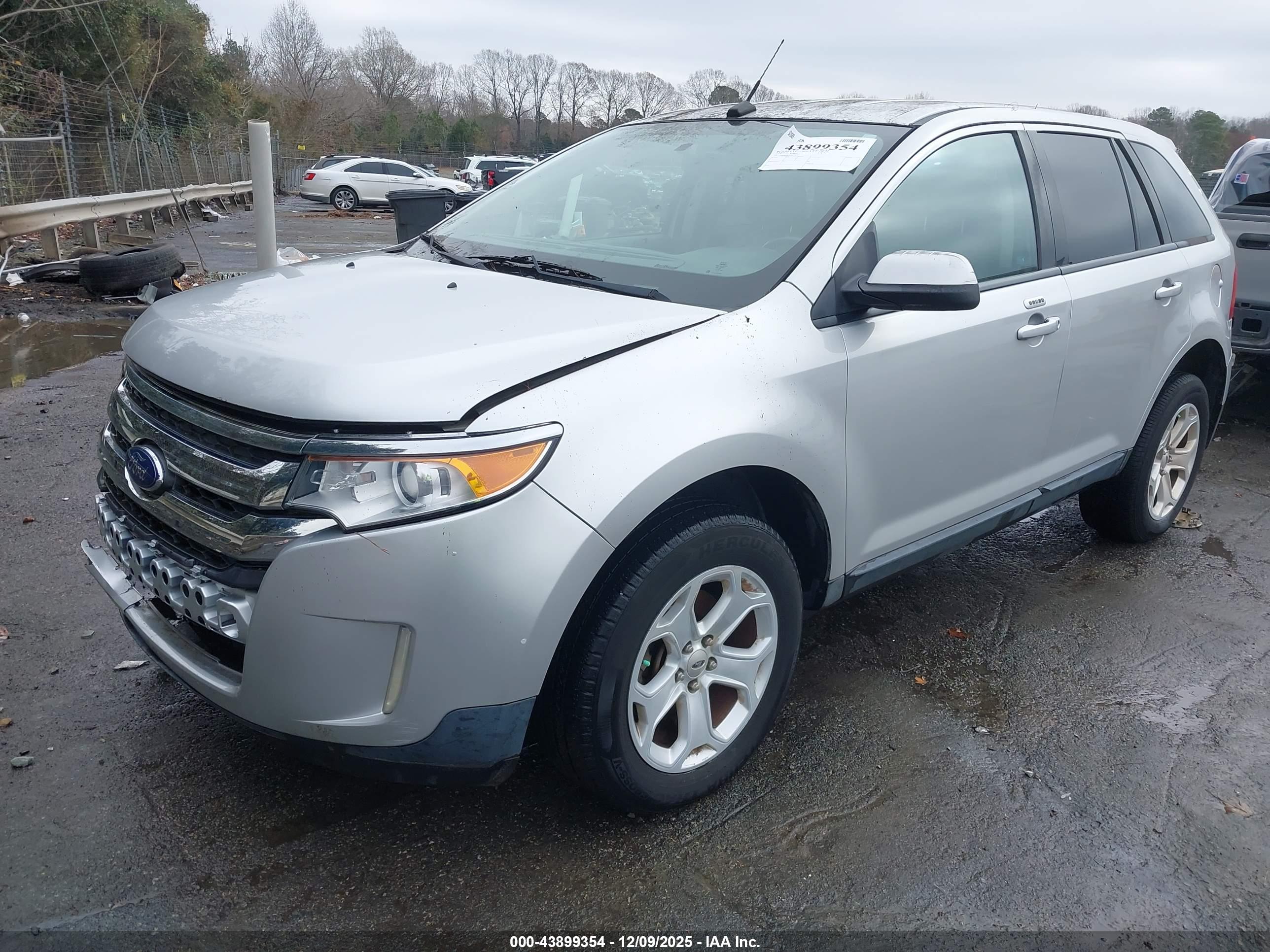FORD EDGE image 2