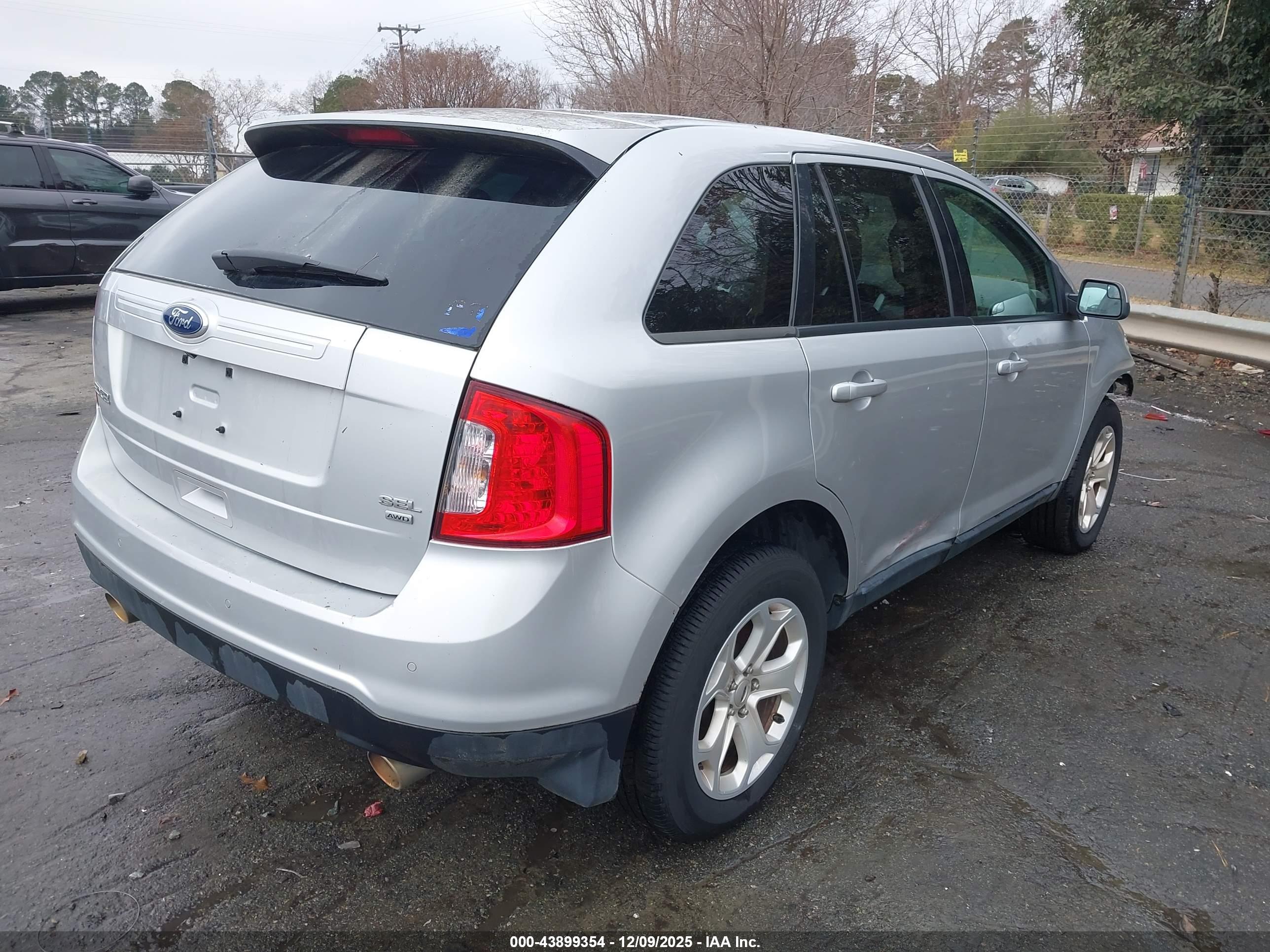 FORD EDGE image 4