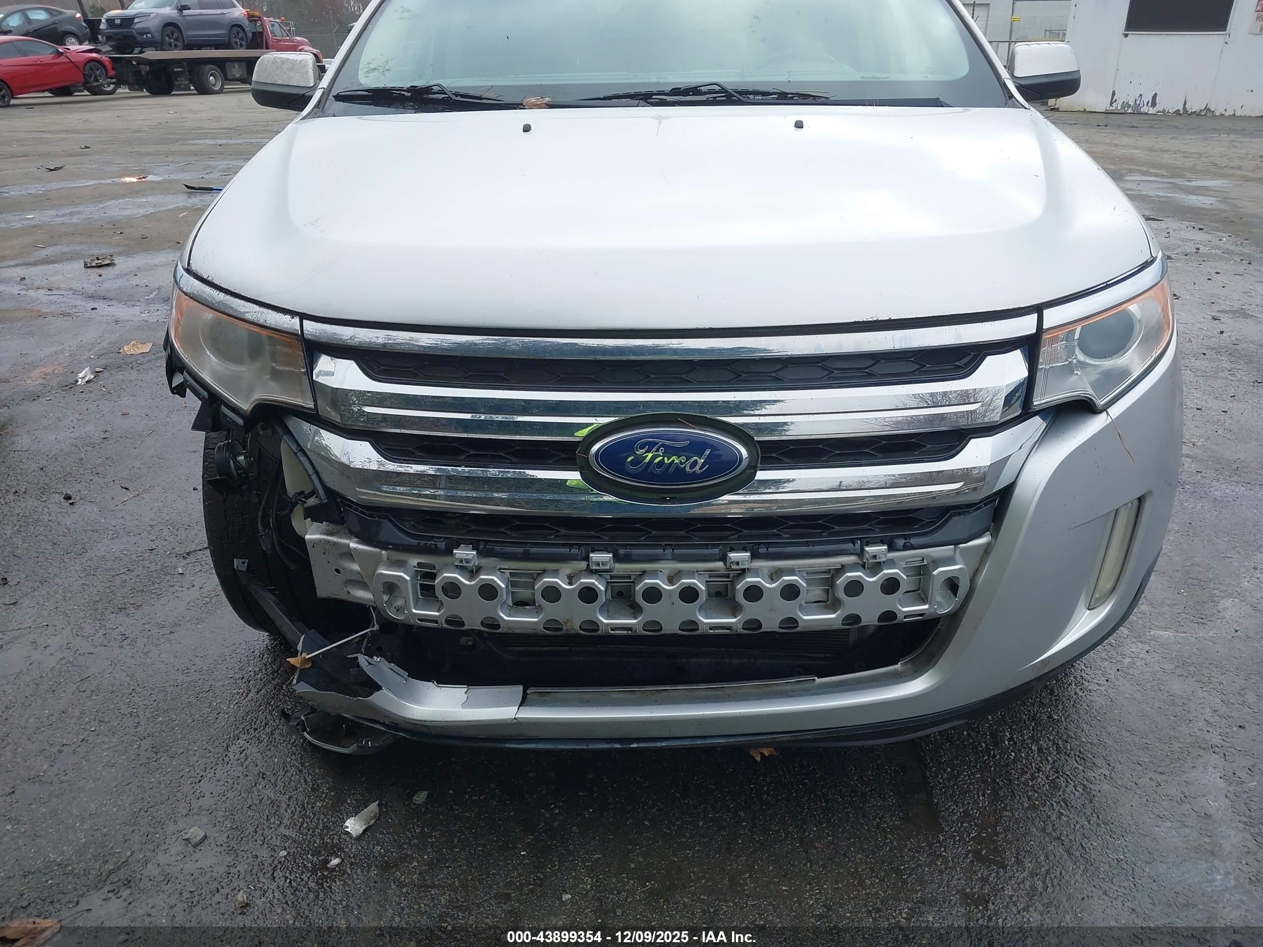 FORD EDGE image 6