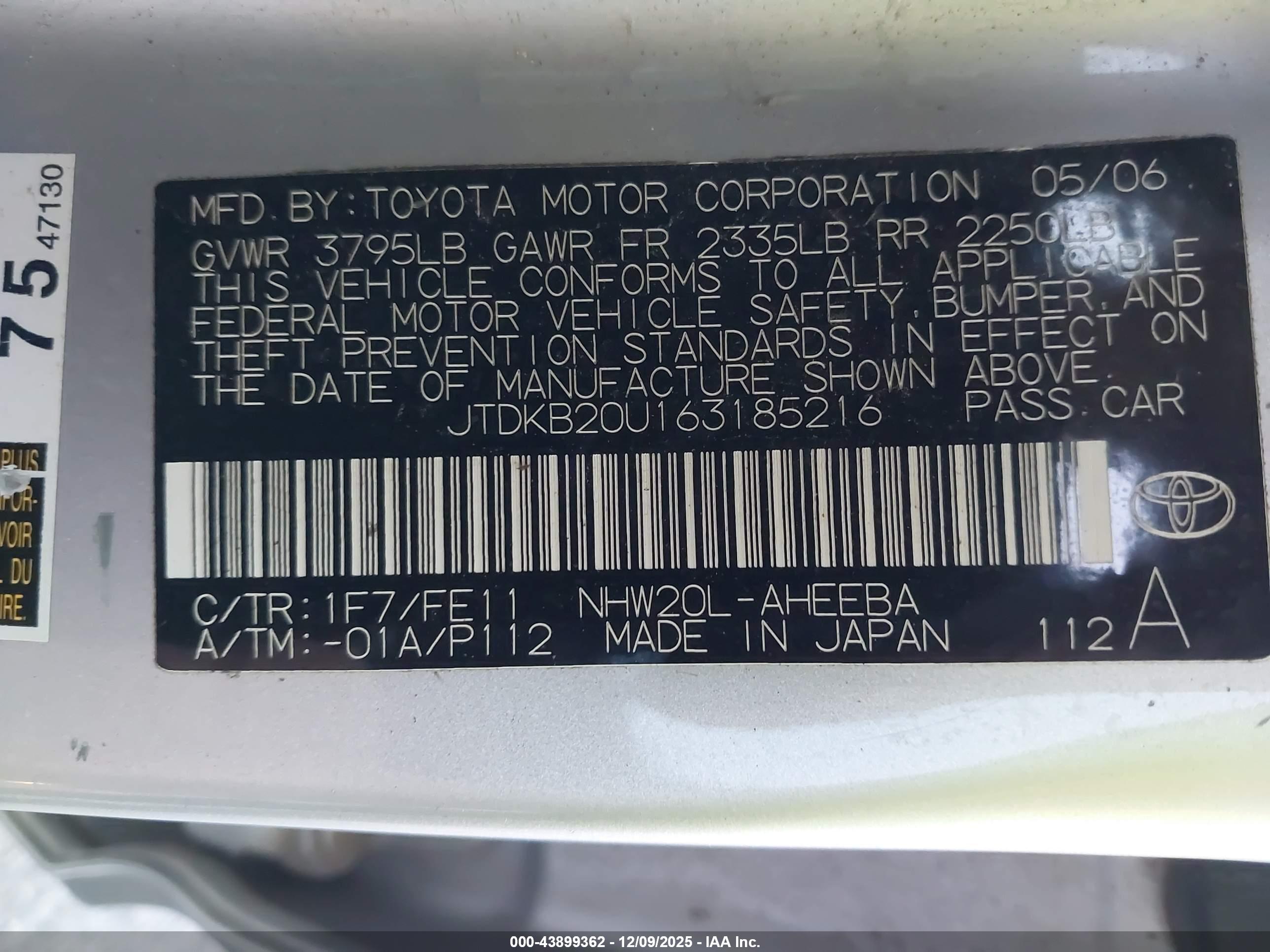 TOYOTA PRIUS image 9