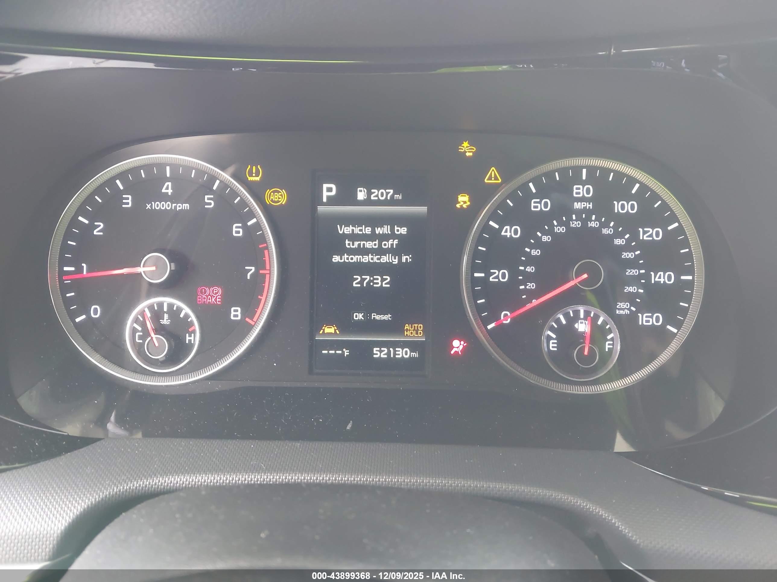 KIA K5 image 7