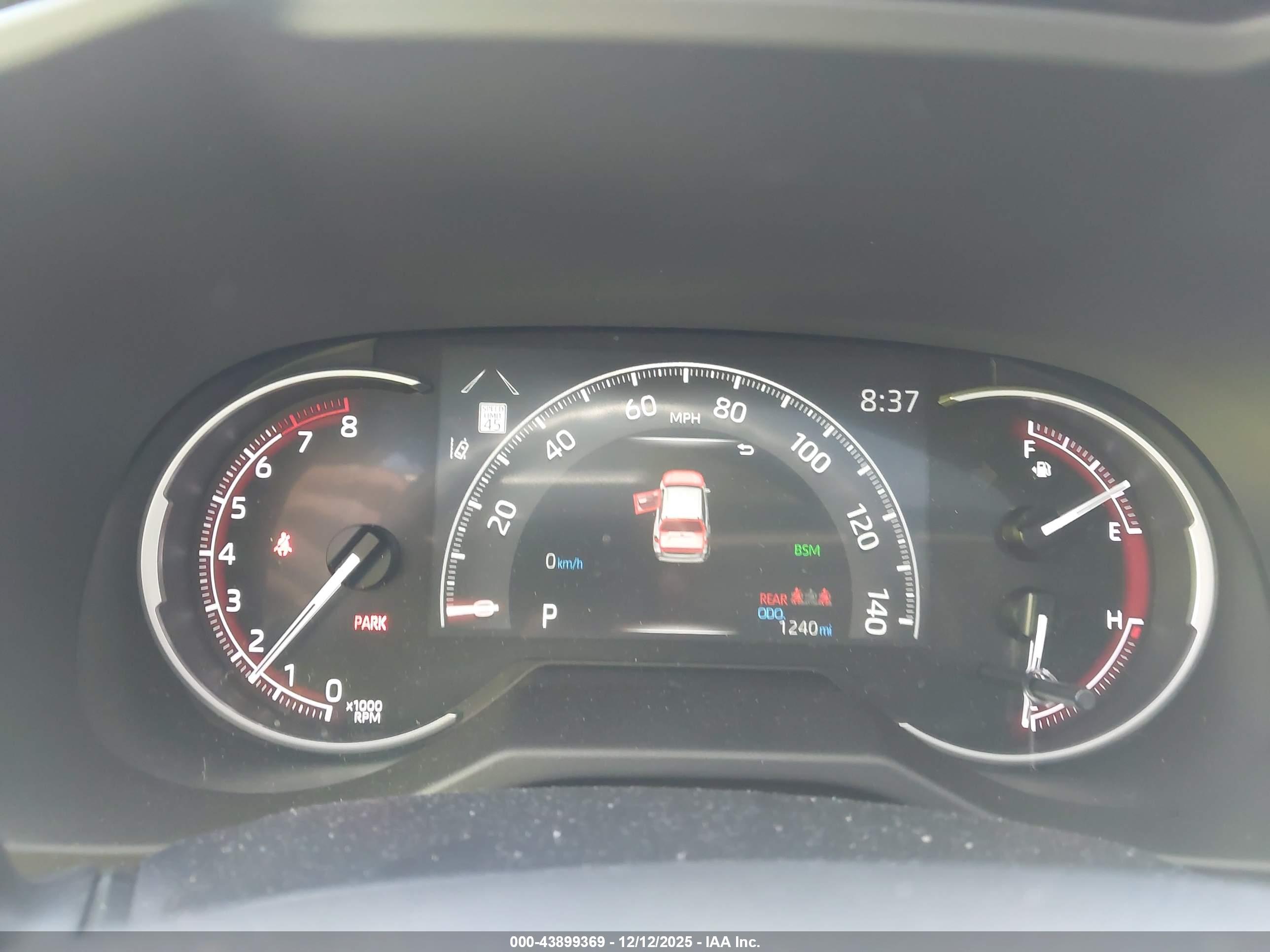 TOYOTA RAV4 image 7