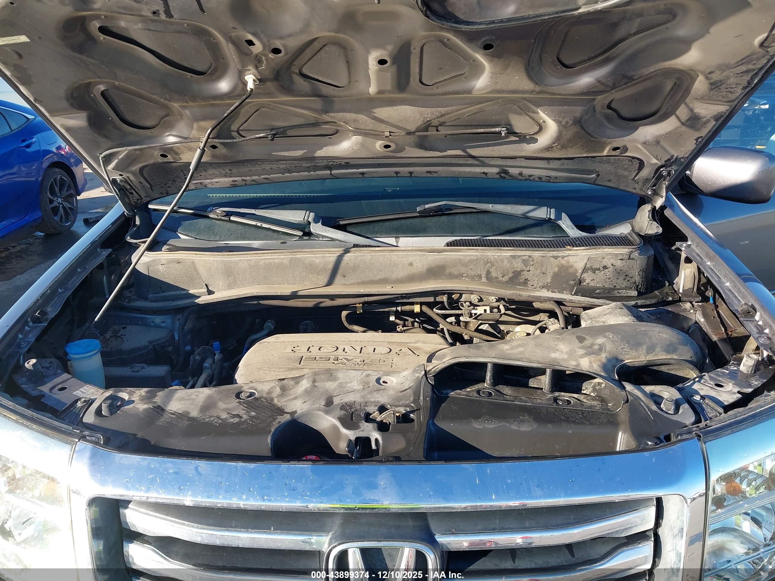 HONDA PILOT image 10