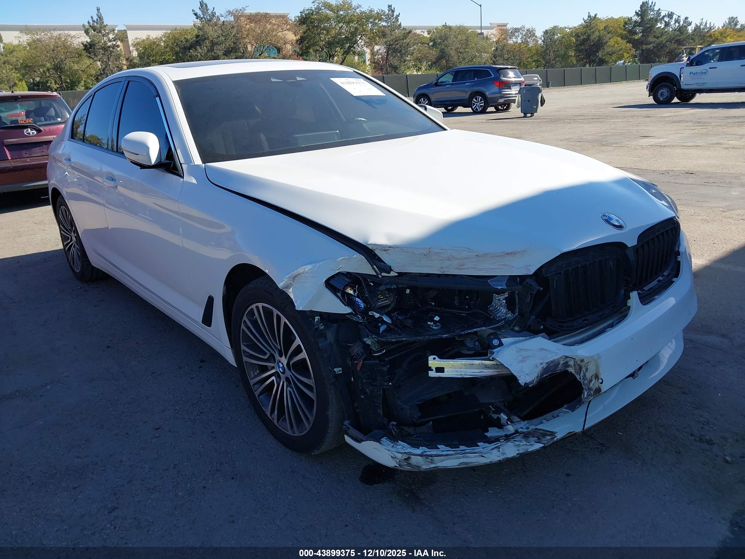 BMW 530I image 6