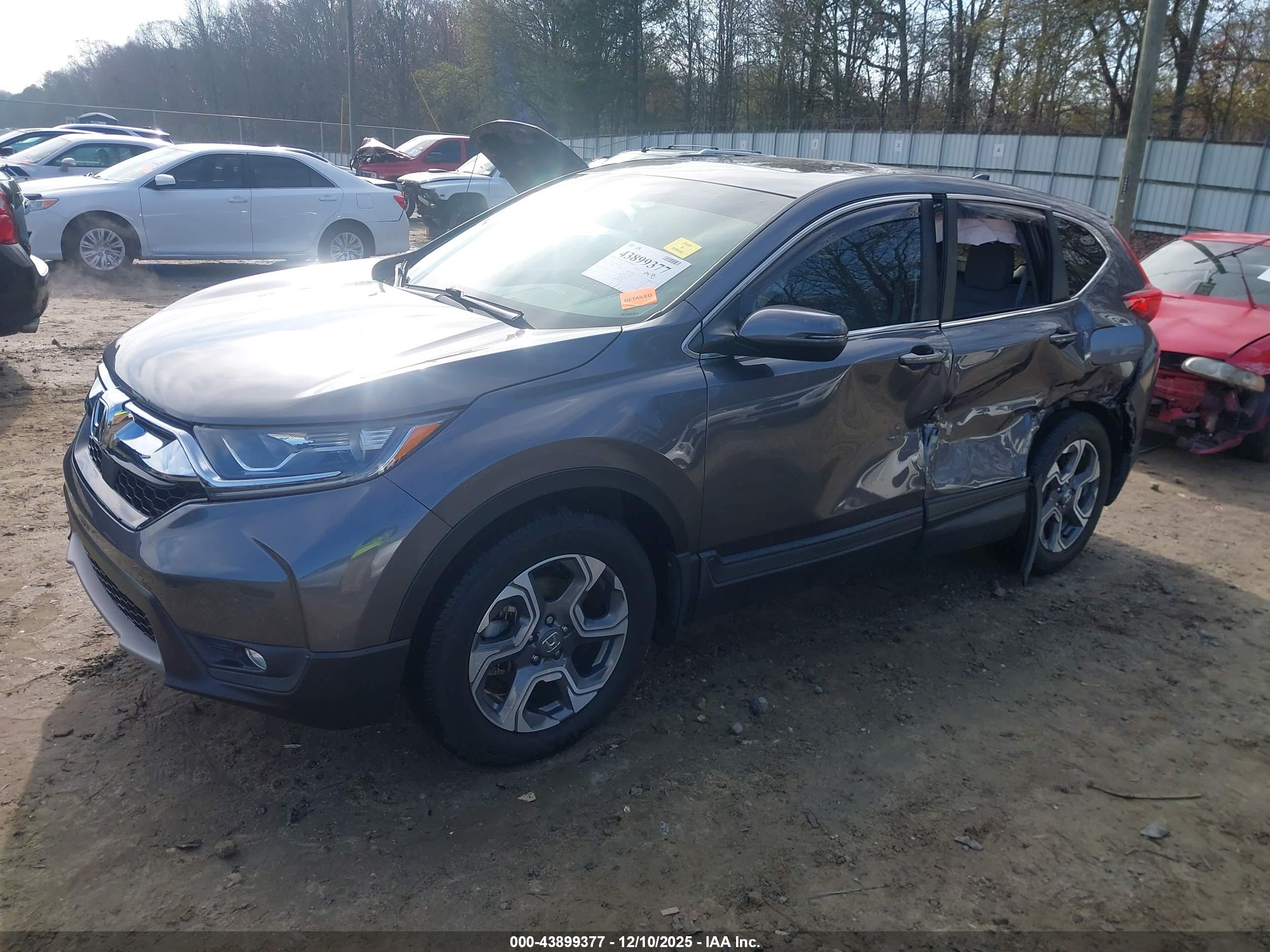 HONDA CR-V image 2