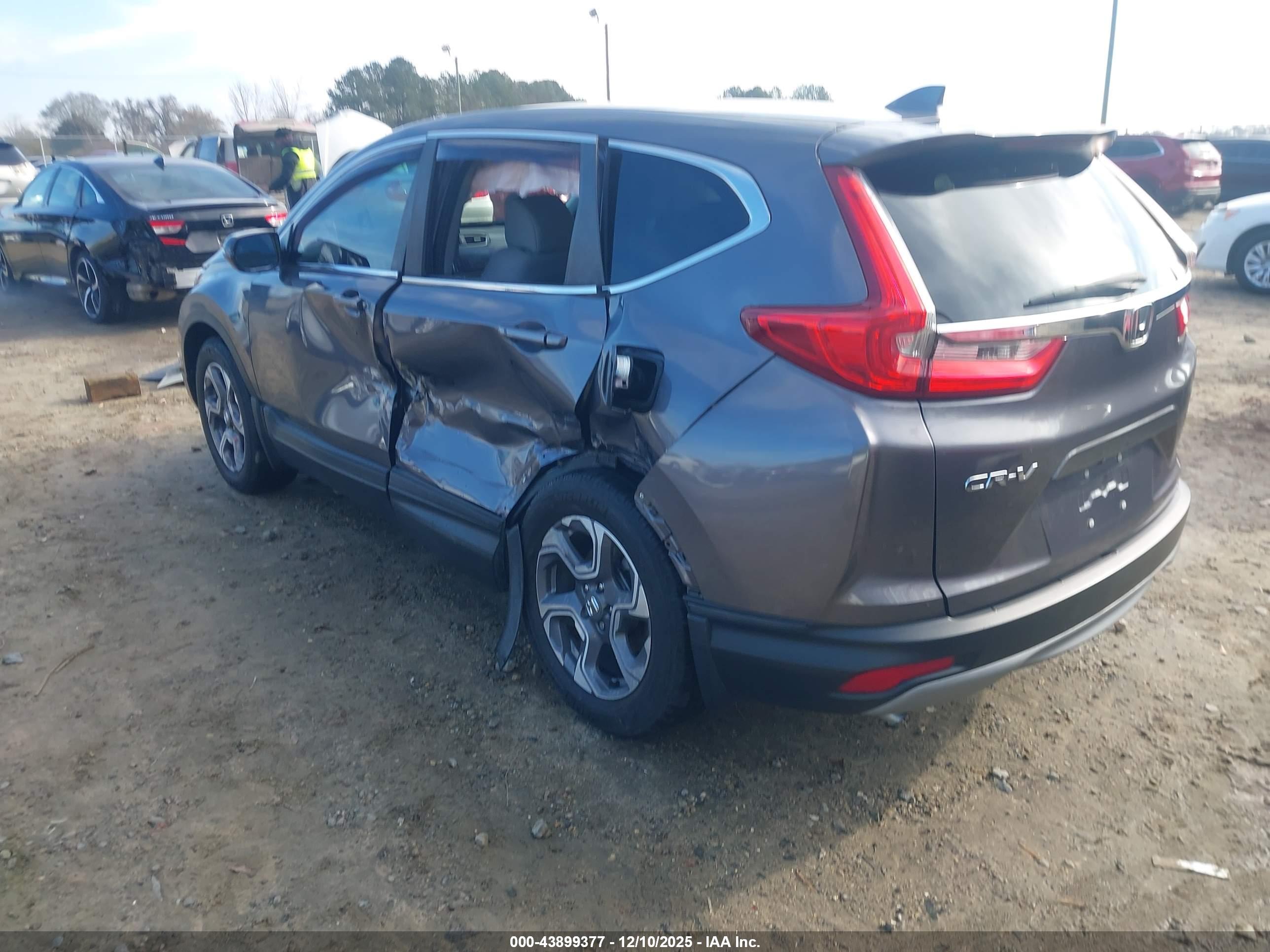 HONDA CR-V image 3