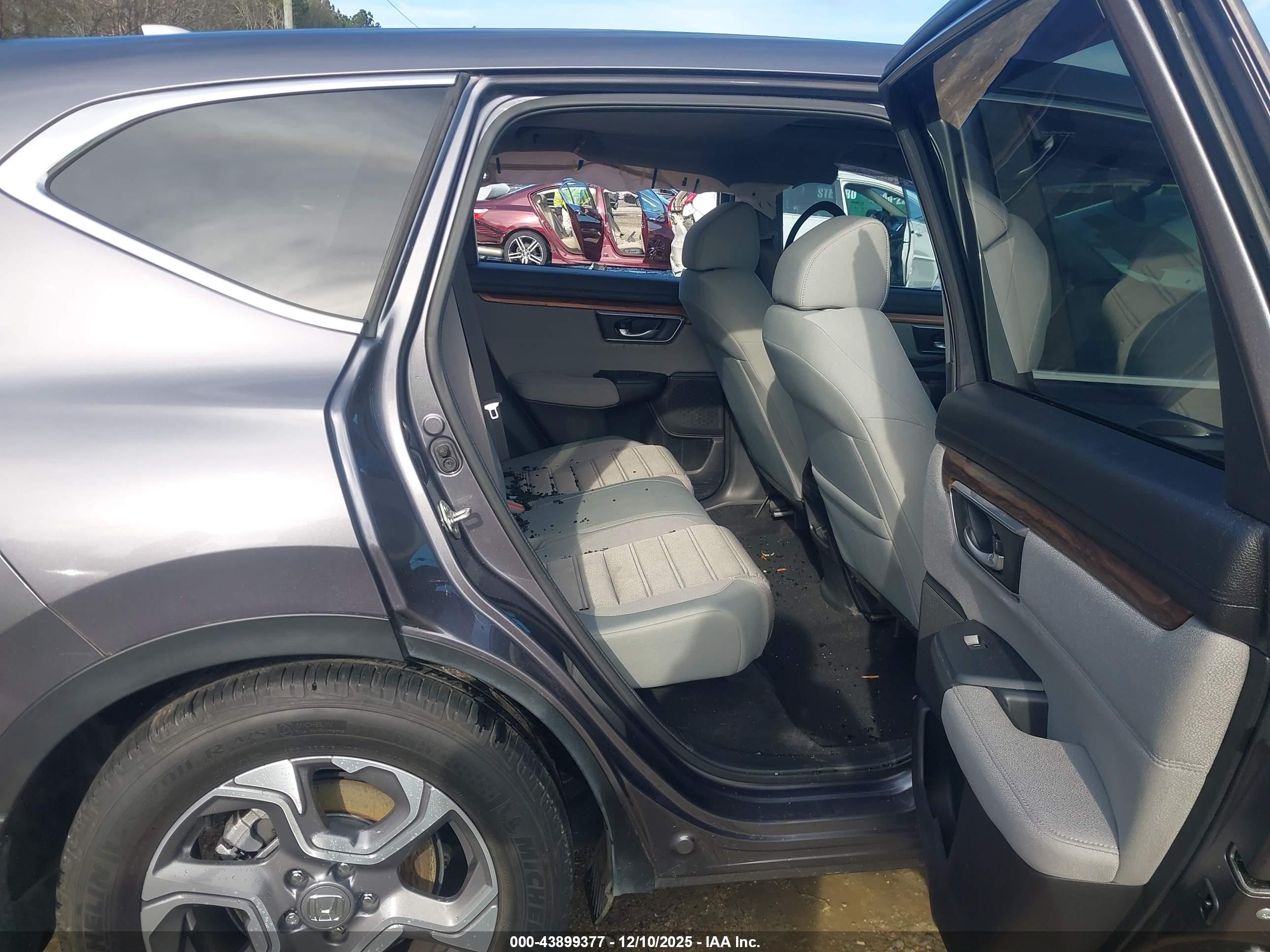 HONDA CR-V image 8