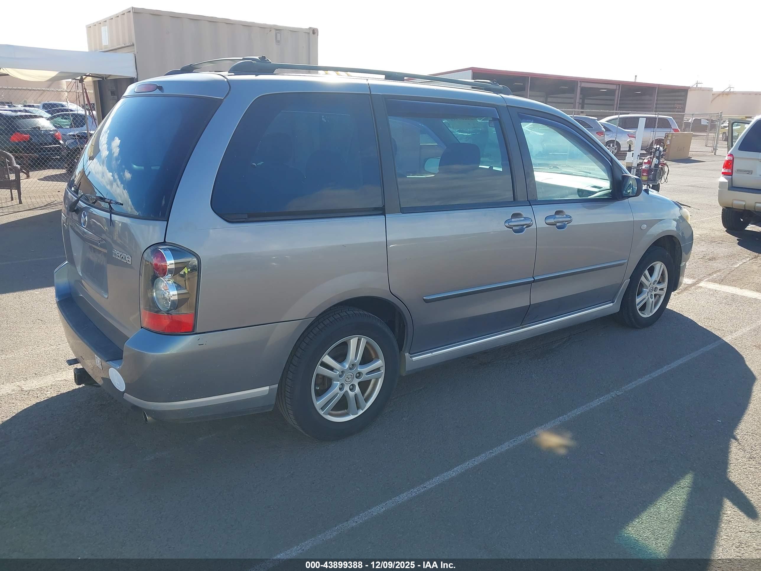 MAZDA MPV image 4