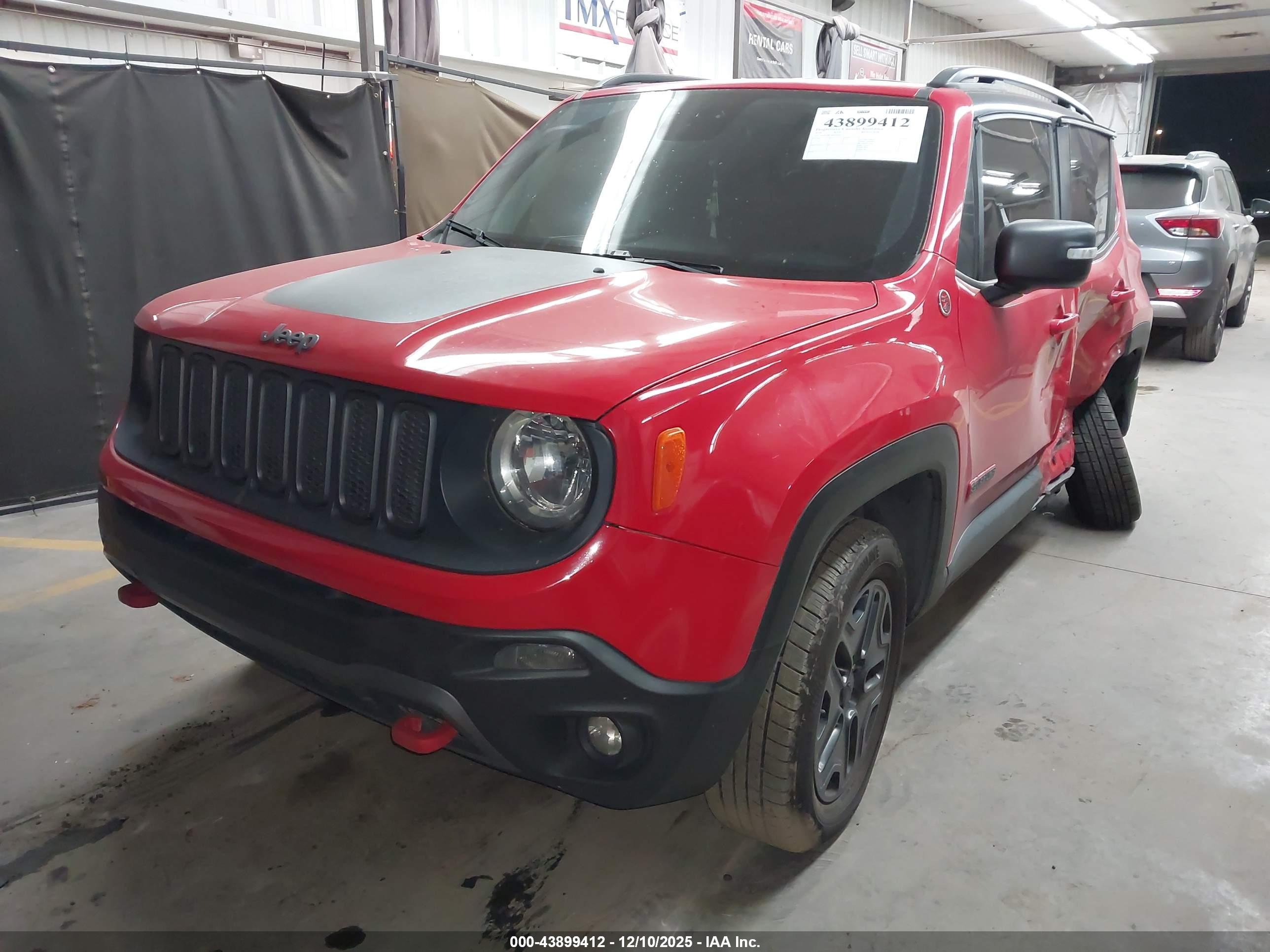 JEEP RENEGADE image 2
